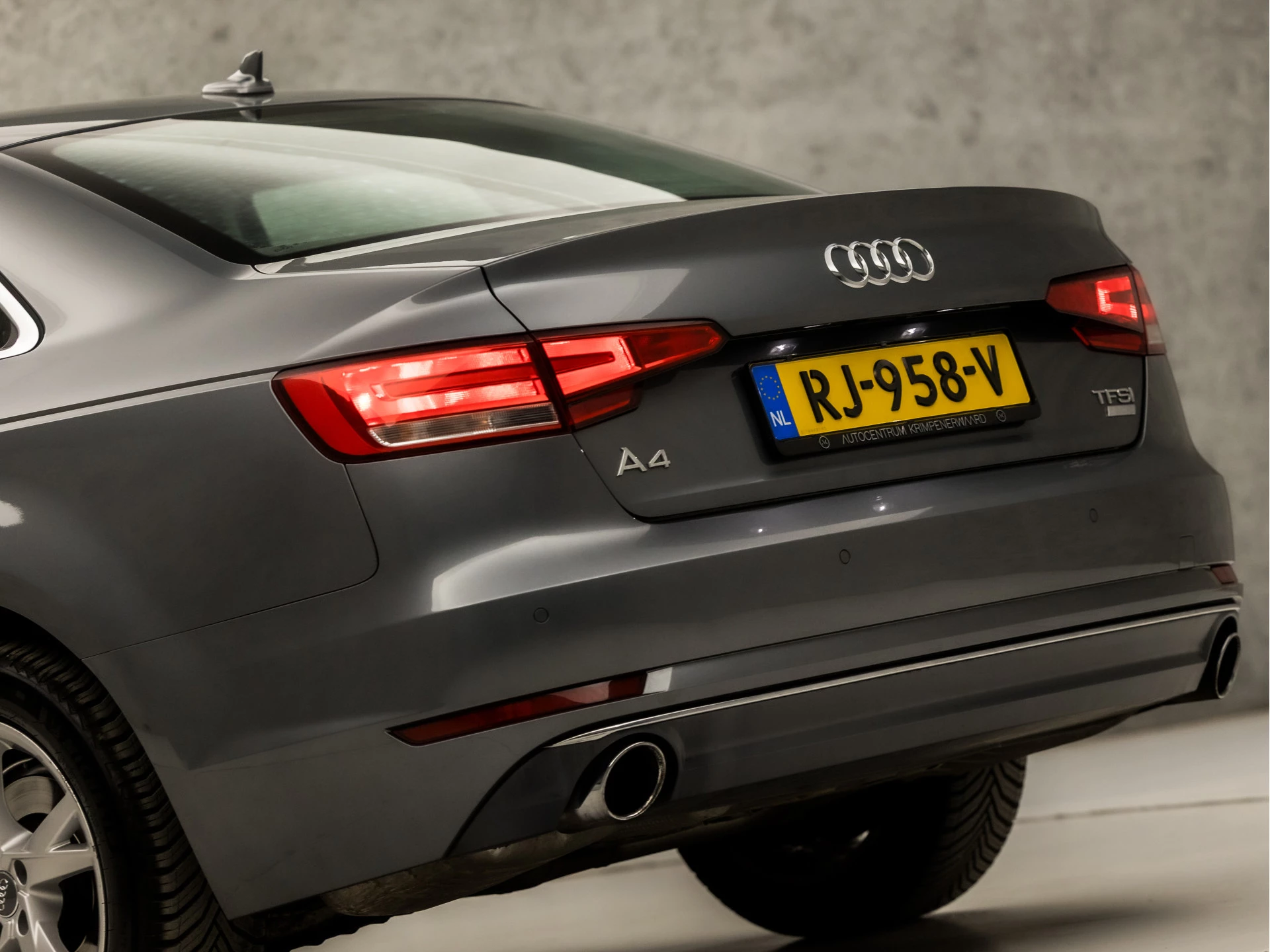 Hoofdafbeelding Audi A4