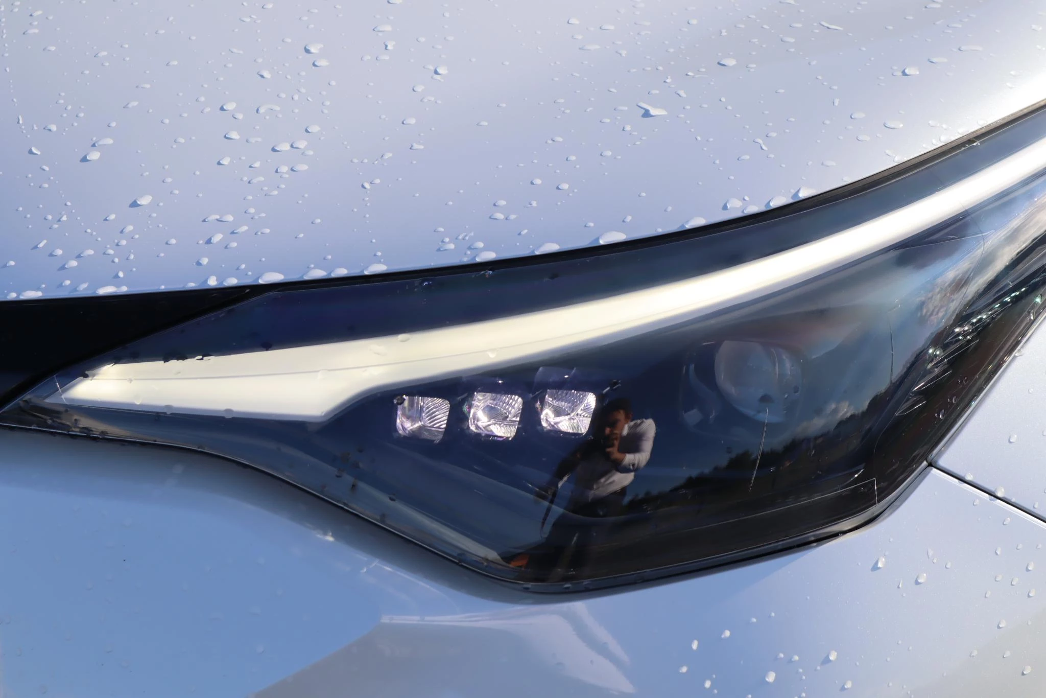 Hoofdafbeelding Toyota C-HR