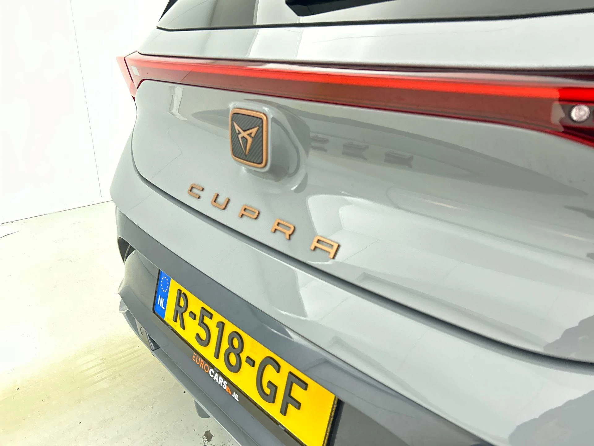 Hoofdafbeelding CUPRA Born