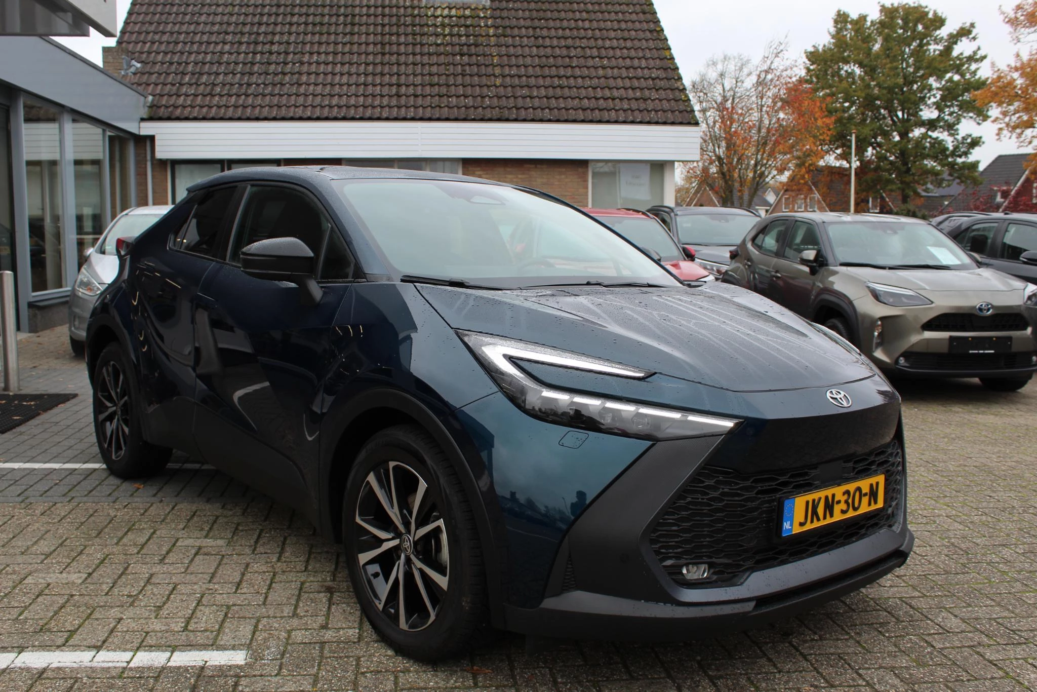 Hoofdafbeelding Toyota C-HR