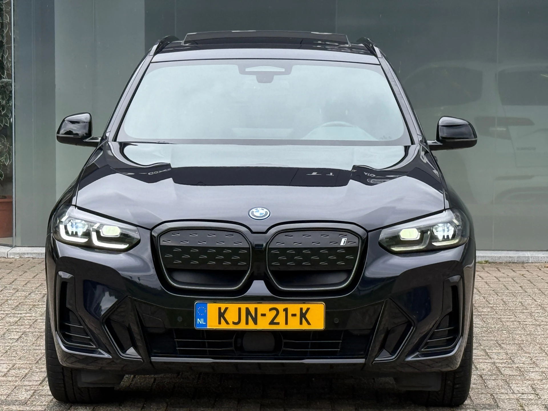 Hoofdafbeelding BMW iX3