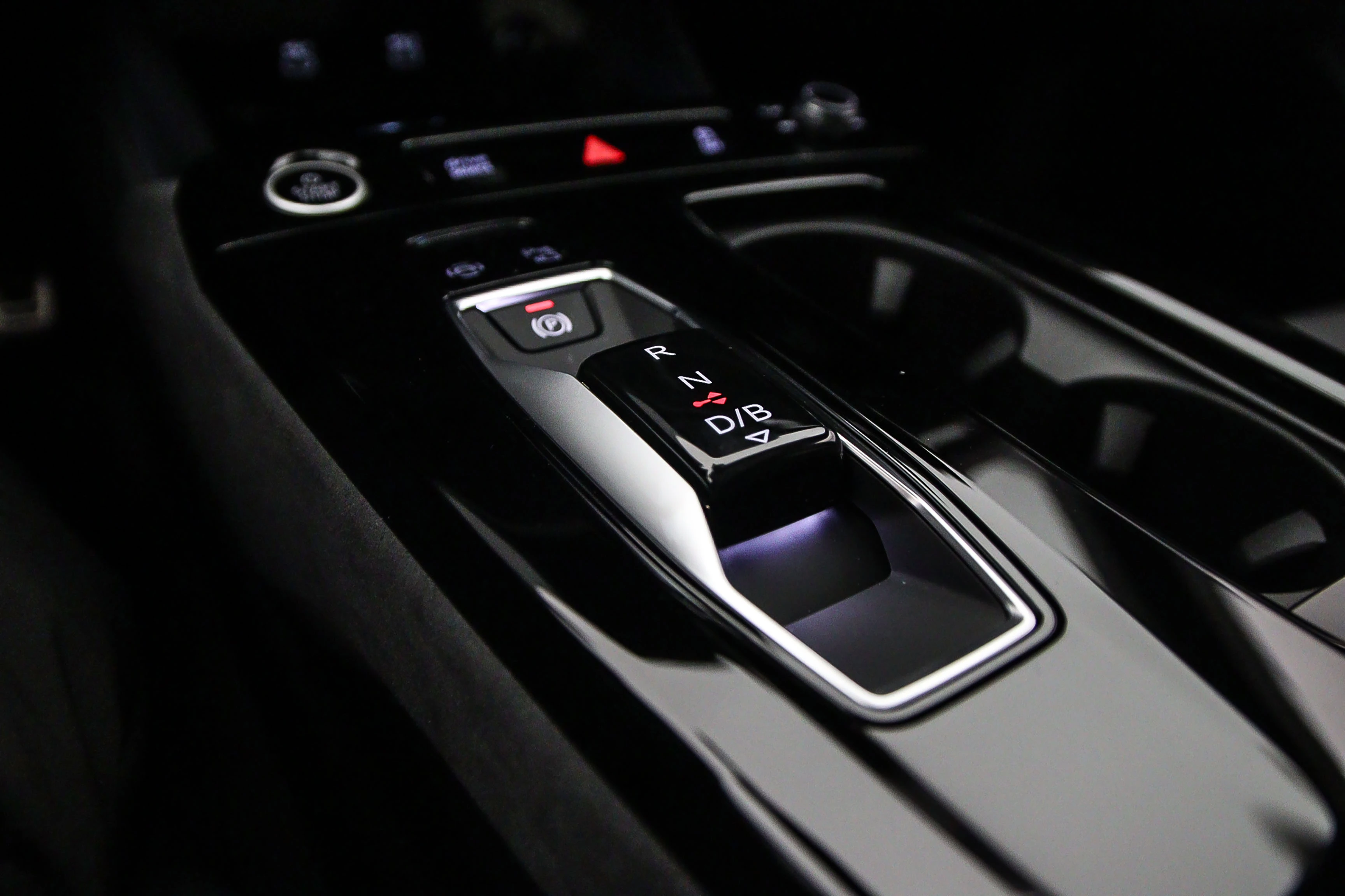 Hoofdafbeelding Audi A6 Avant e-tron