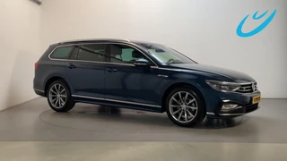 Volkswagen Passat Variant 1.5 TSI Elegance Business R R-Line Virtual Cockpit Camera Stoelverwarming Navigatie