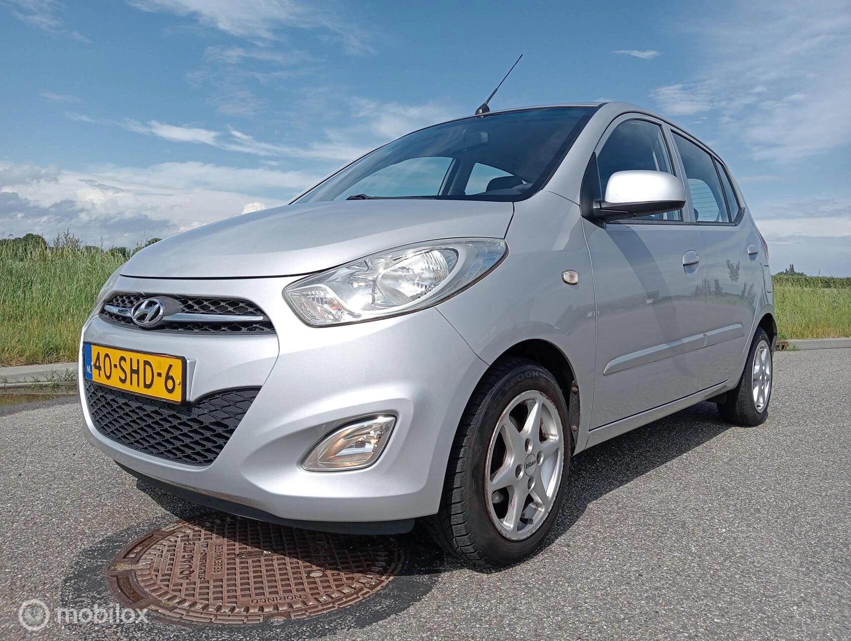 Hoofdafbeelding Hyundai i10