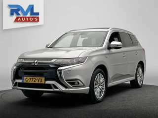 Mitsubishi Outlander 2.4 PHEV Instyle | Origineel NL| Pano/Dak | Keyless | Adaptieve Cruise | Trekhaak | Stuur/Stoelverwarming |