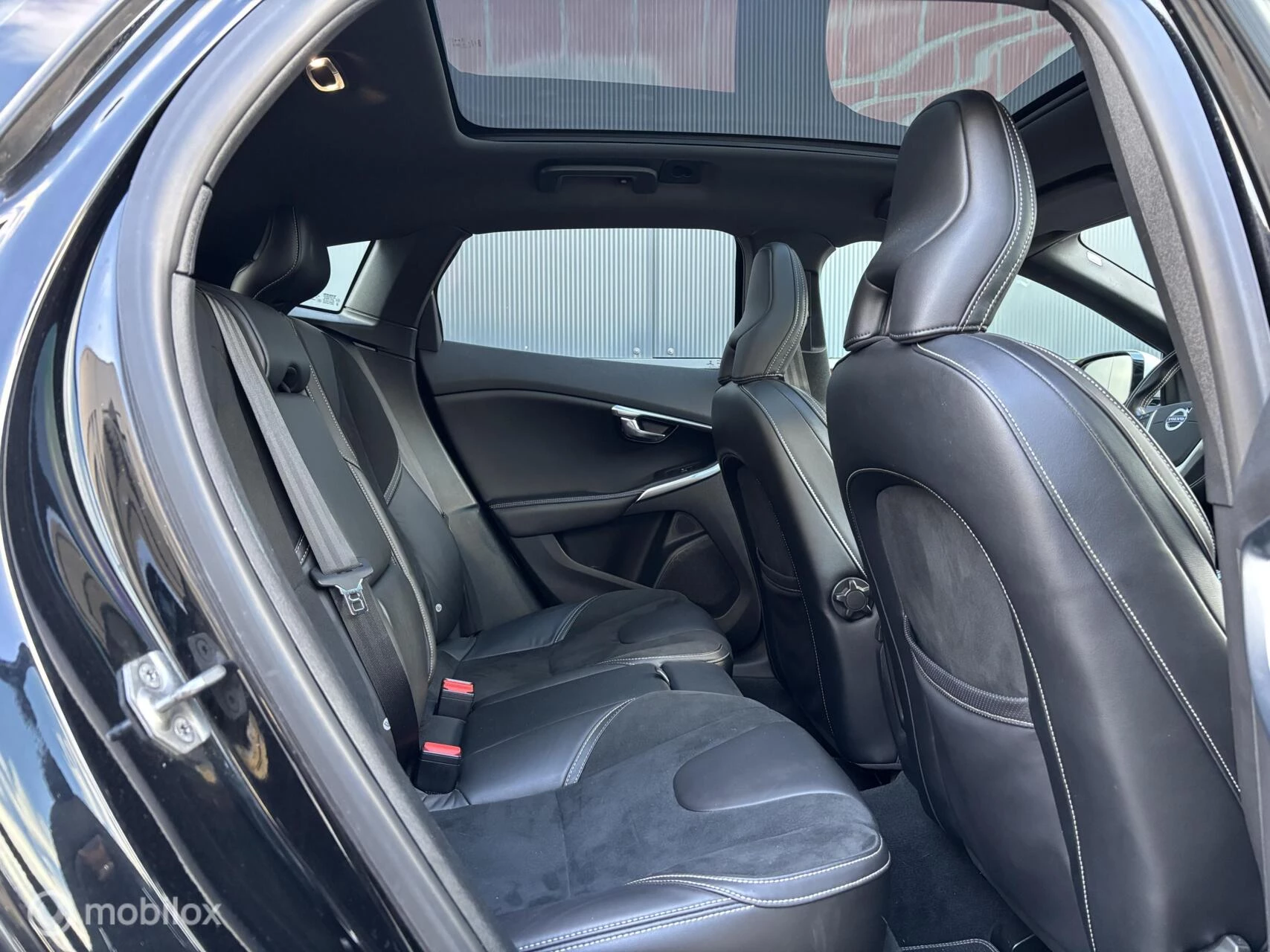 Hoofdafbeelding Volvo V40