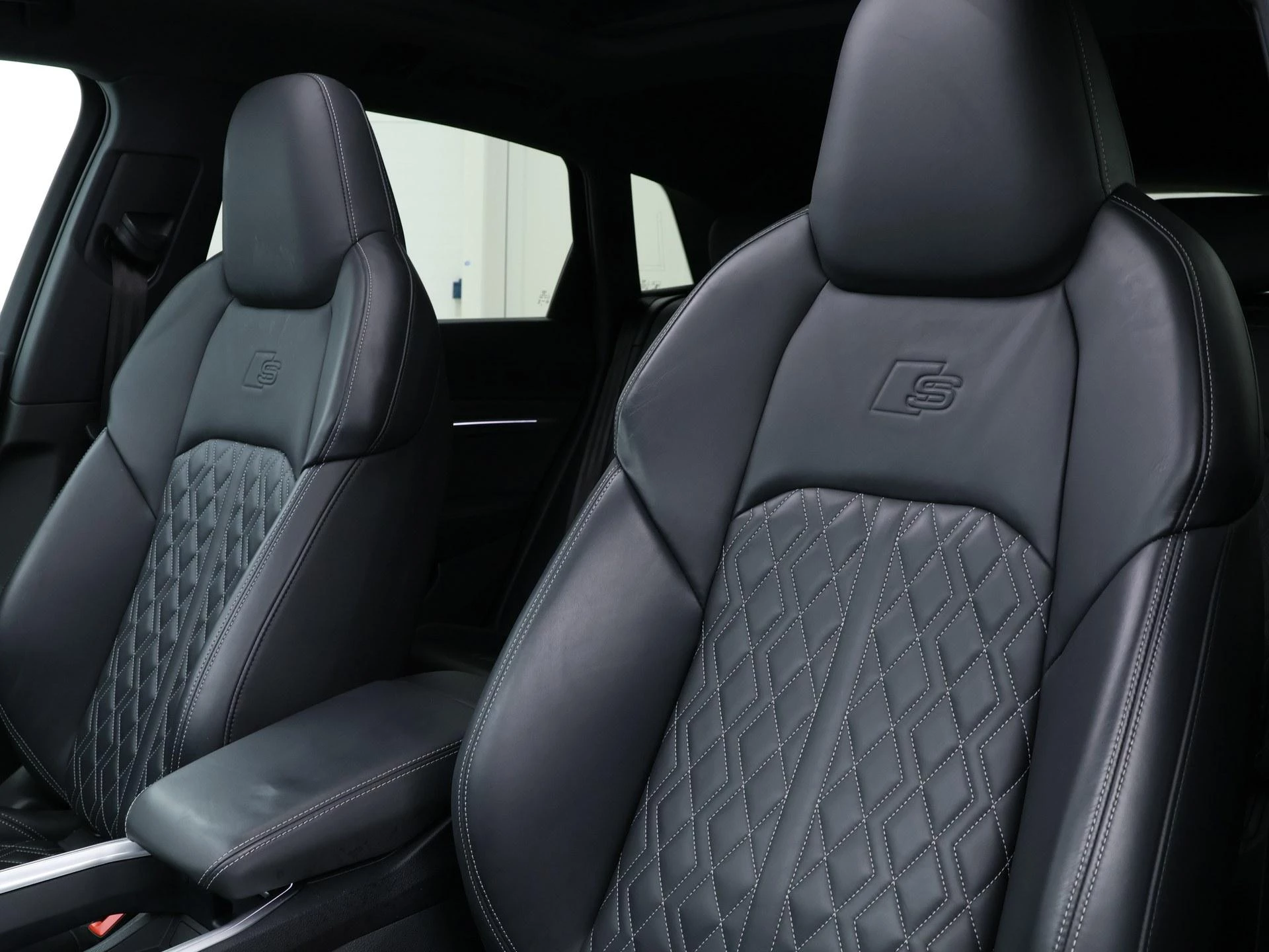 Hoofdafbeelding Audi Q8 e-tron