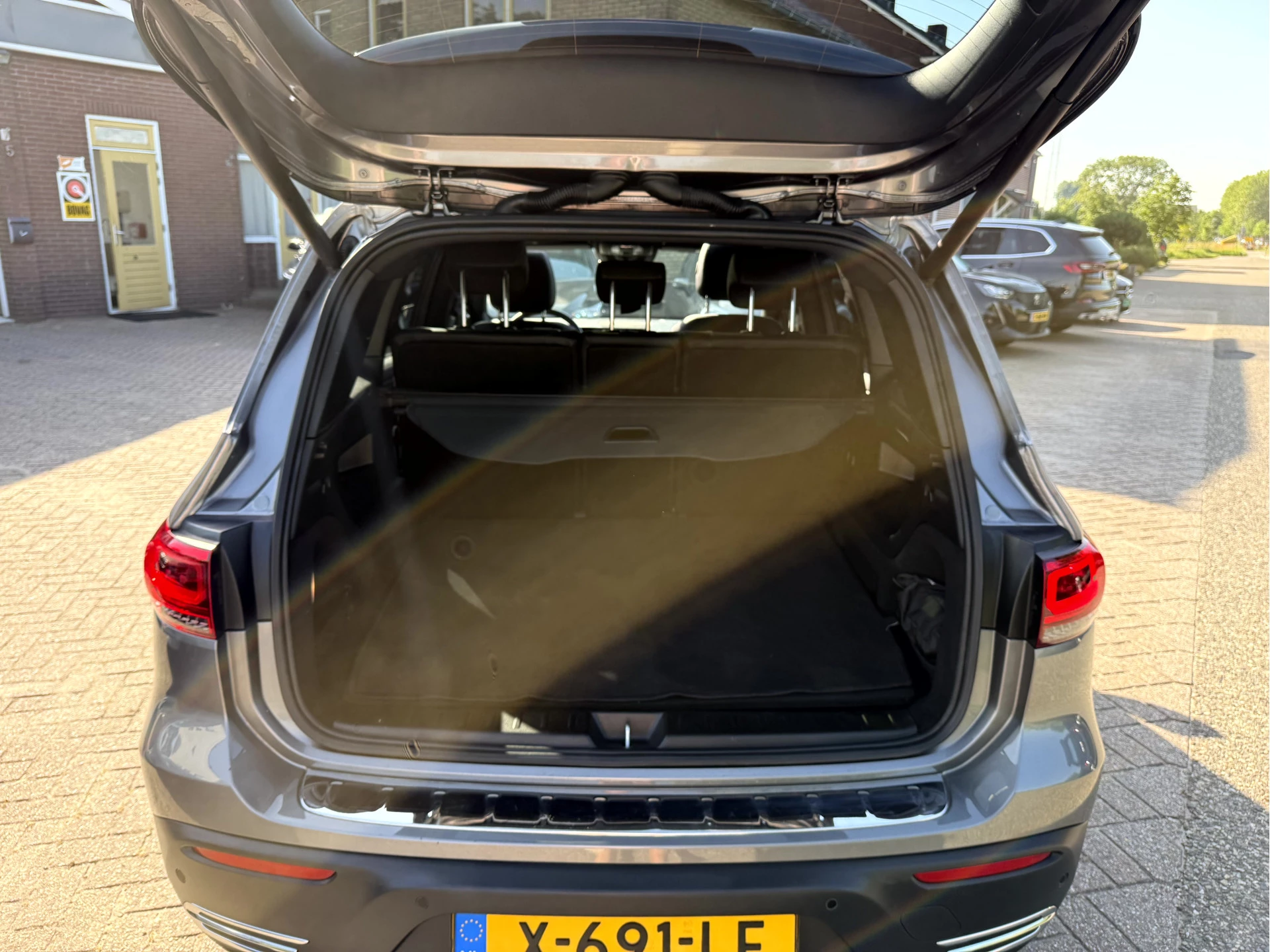 Hoofdafbeelding Mercedes-Benz EQB