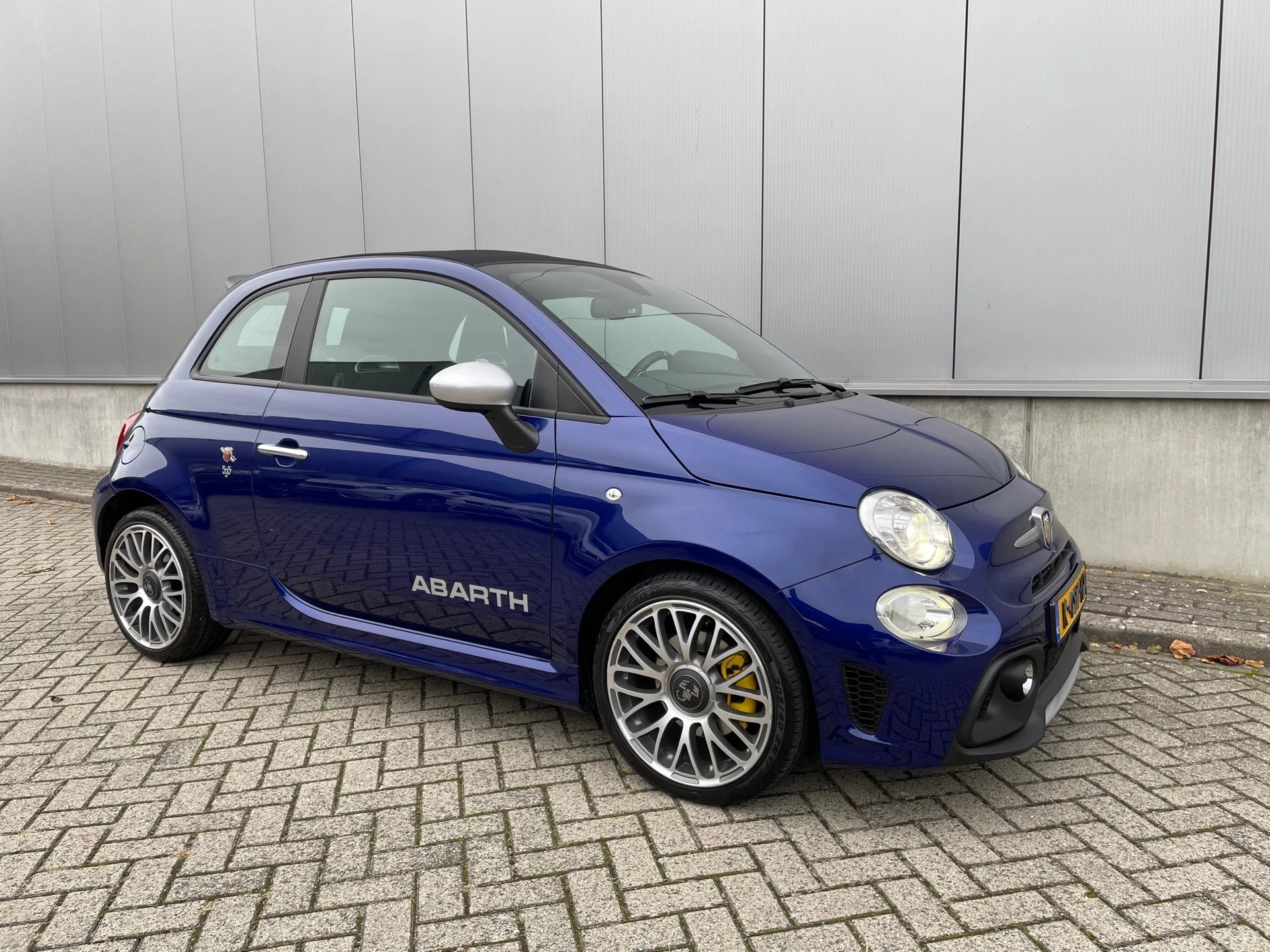 Hoofdafbeelding Fiat 500C