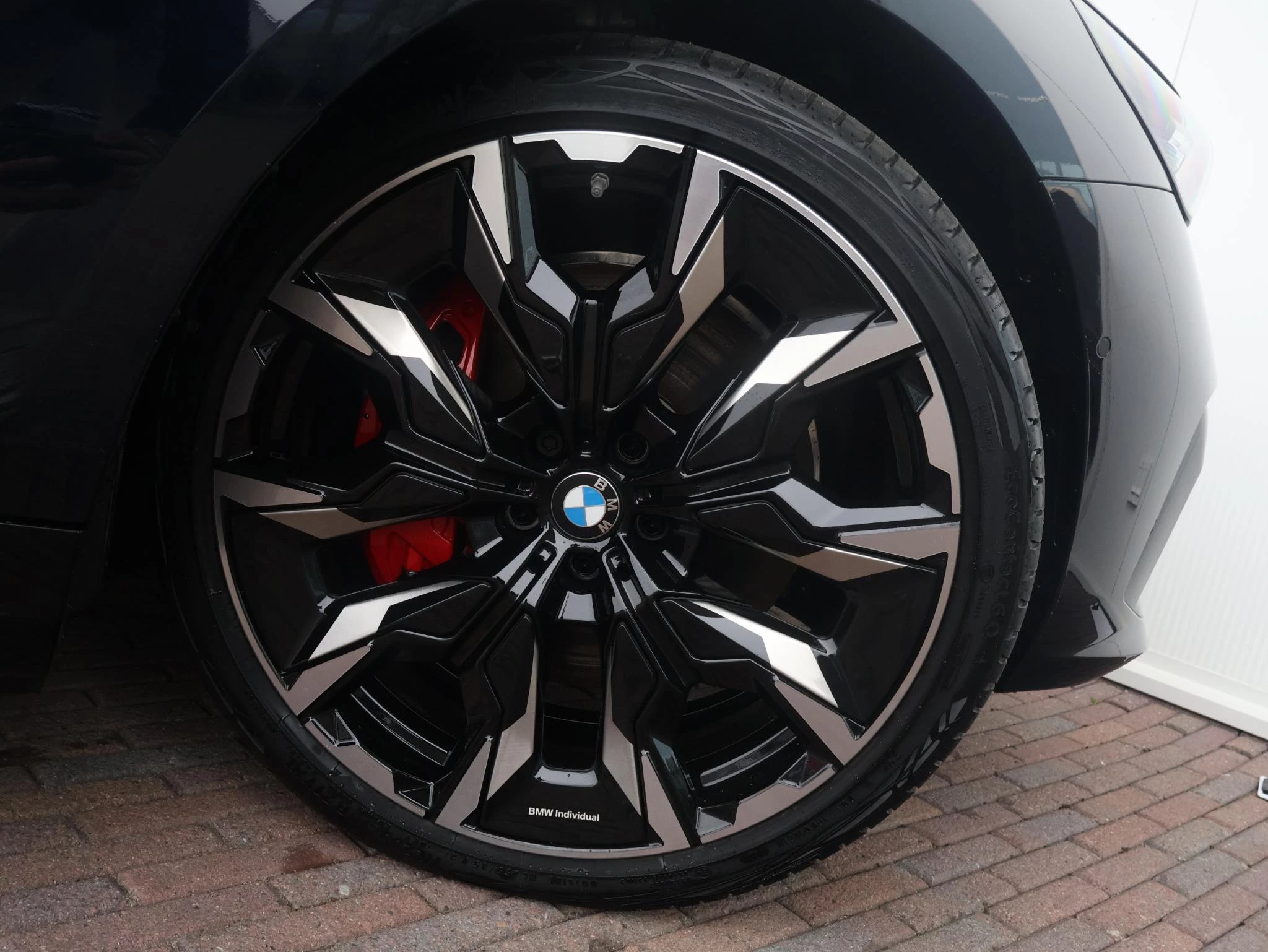 Hoofdafbeelding BMW i5