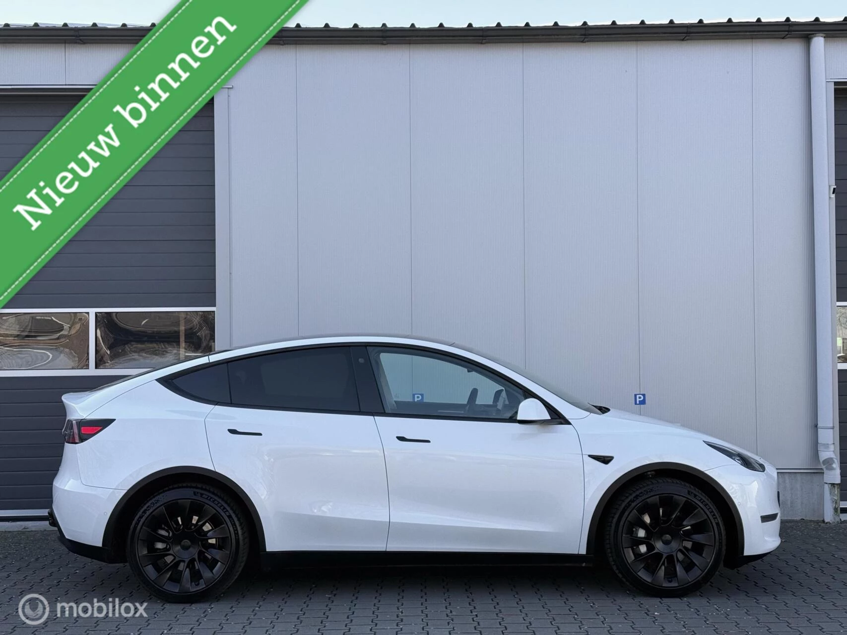 Hoofdafbeelding Tesla Model Y