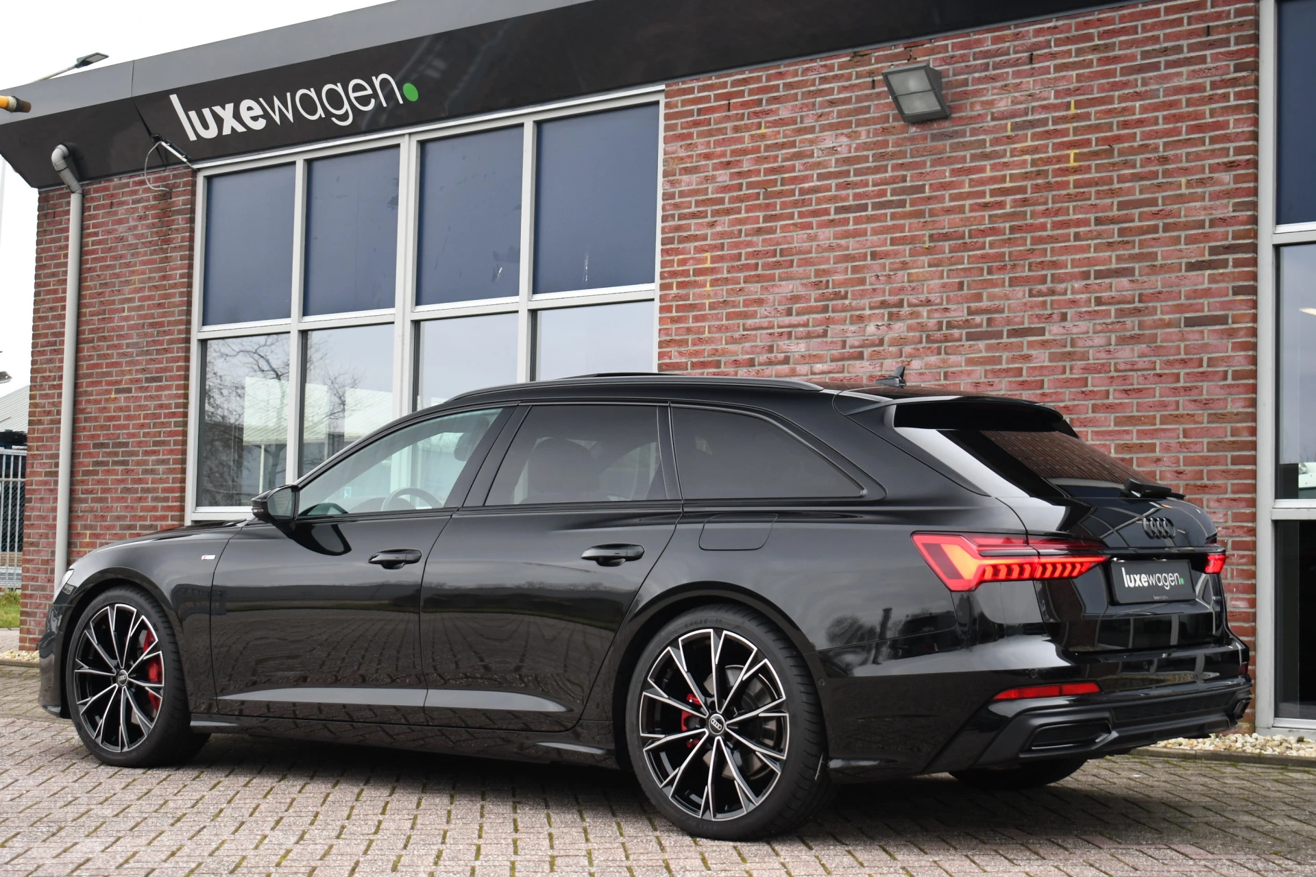 Hoofdafbeelding Audi A6