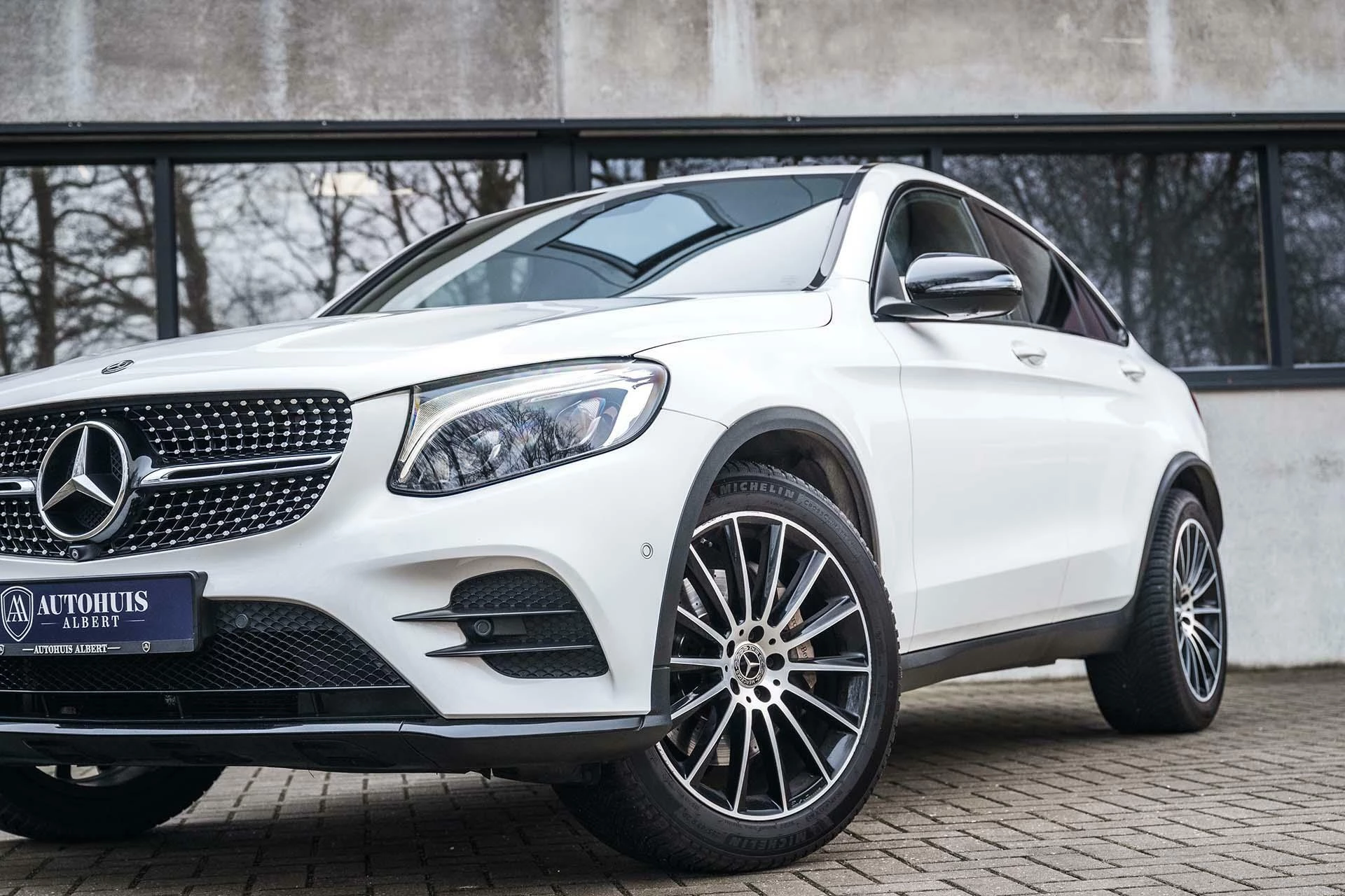 Hoofdafbeelding Mercedes-Benz GLC