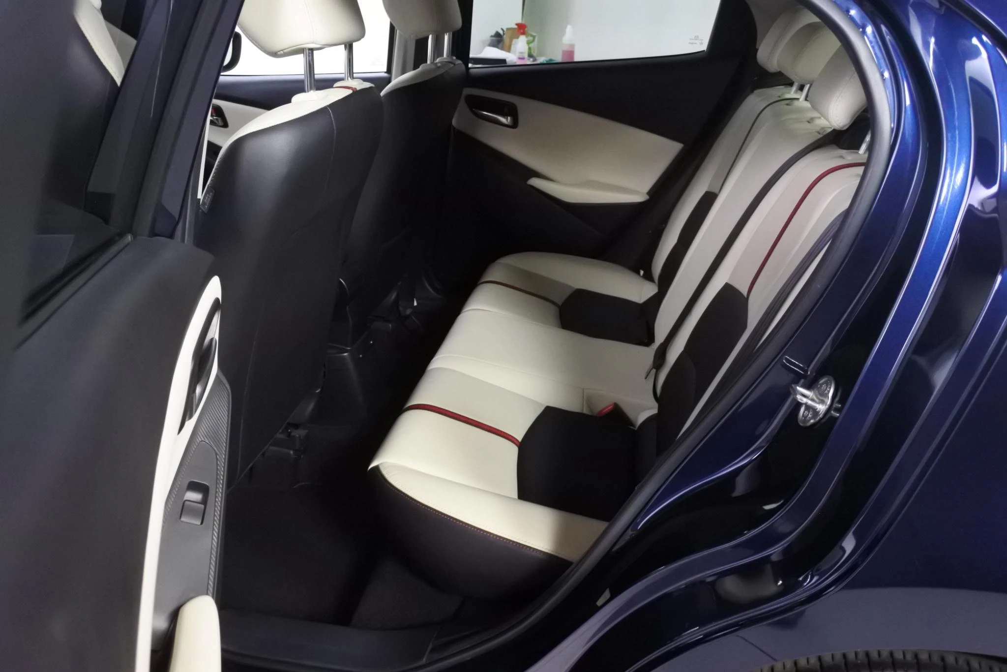 Hoofdafbeelding Mazda 2