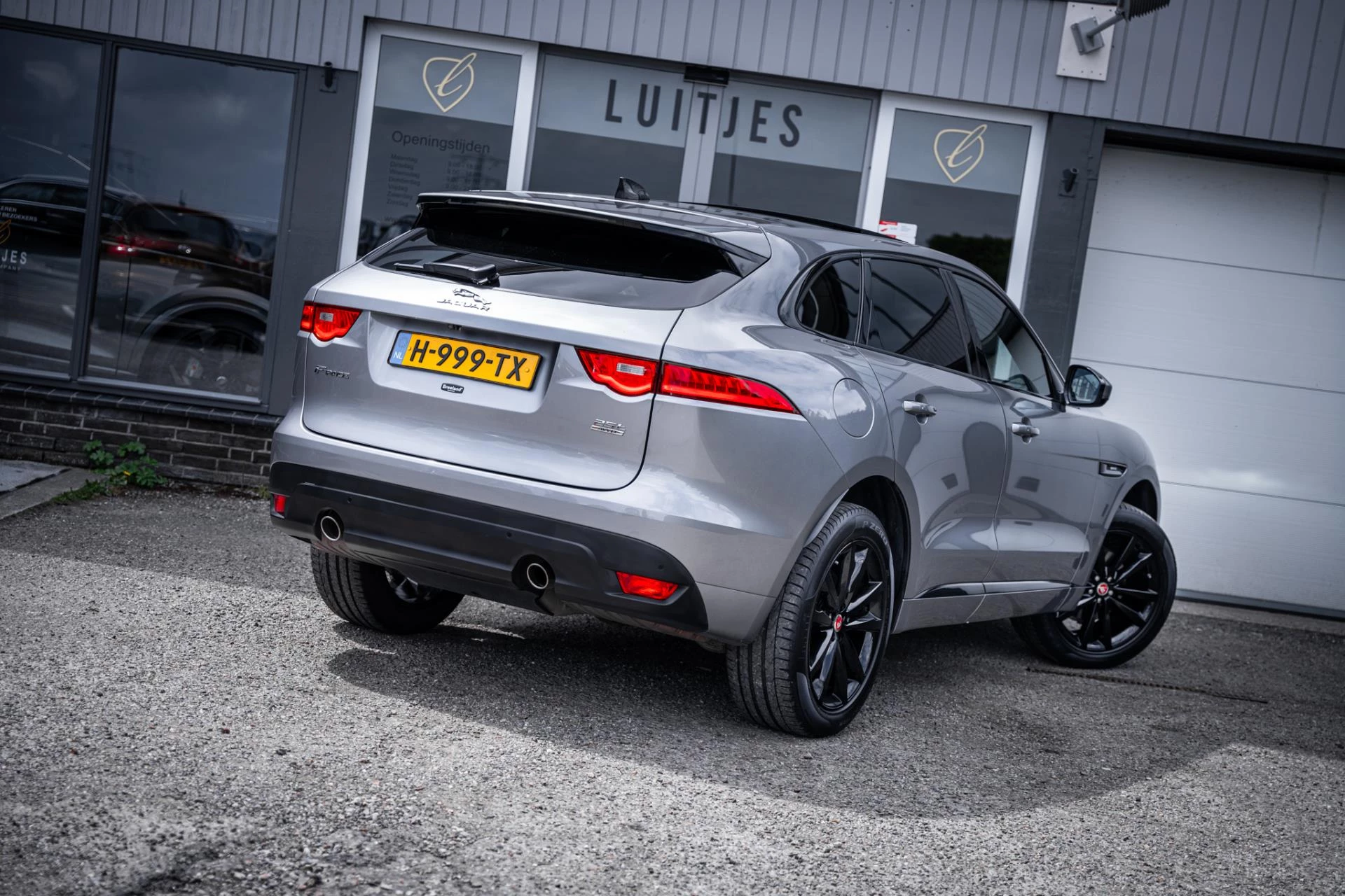 Hoofdafbeelding Jaguar F-PACE