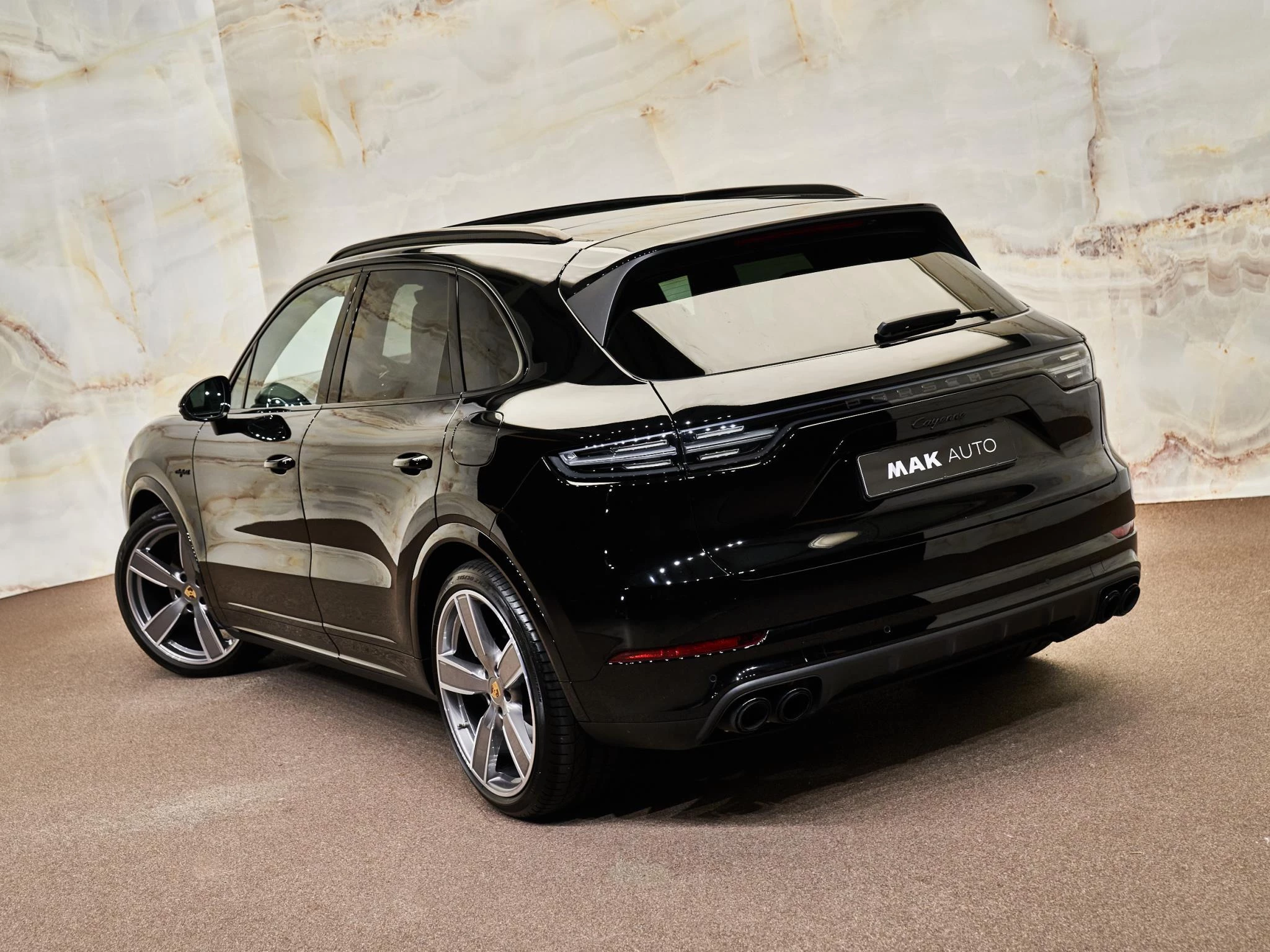 Hoofdafbeelding Porsche Cayenne