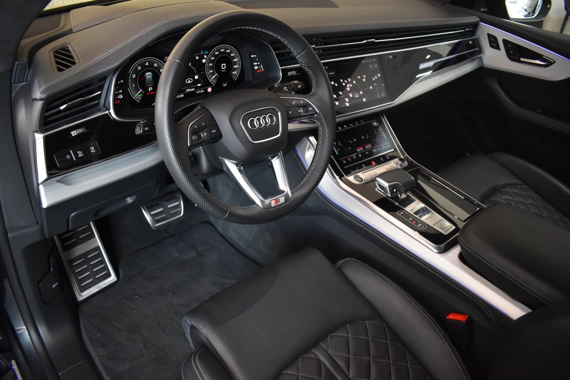 Hoofdafbeelding Audi Q8