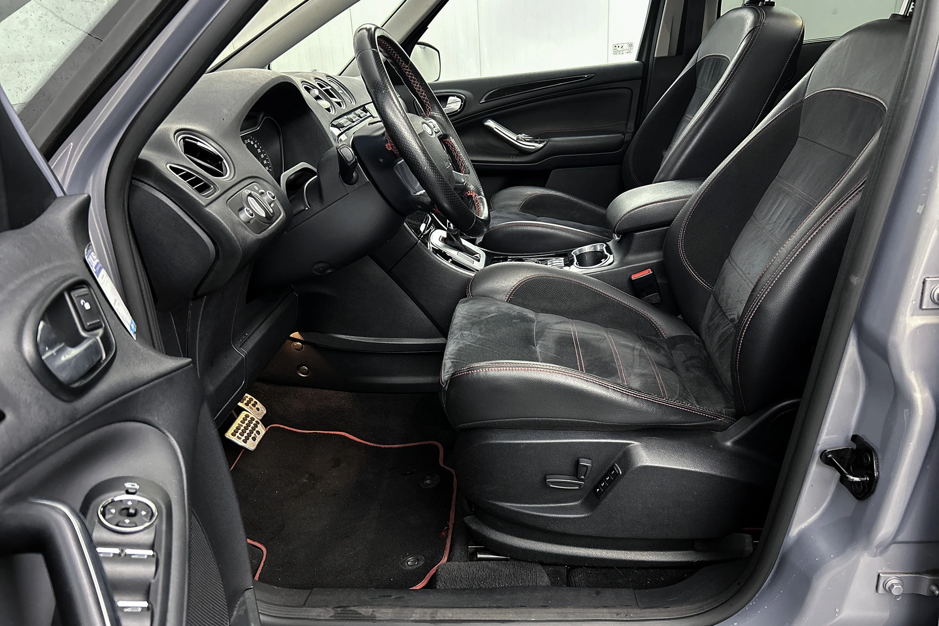 Hoofdafbeelding Ford S-Max