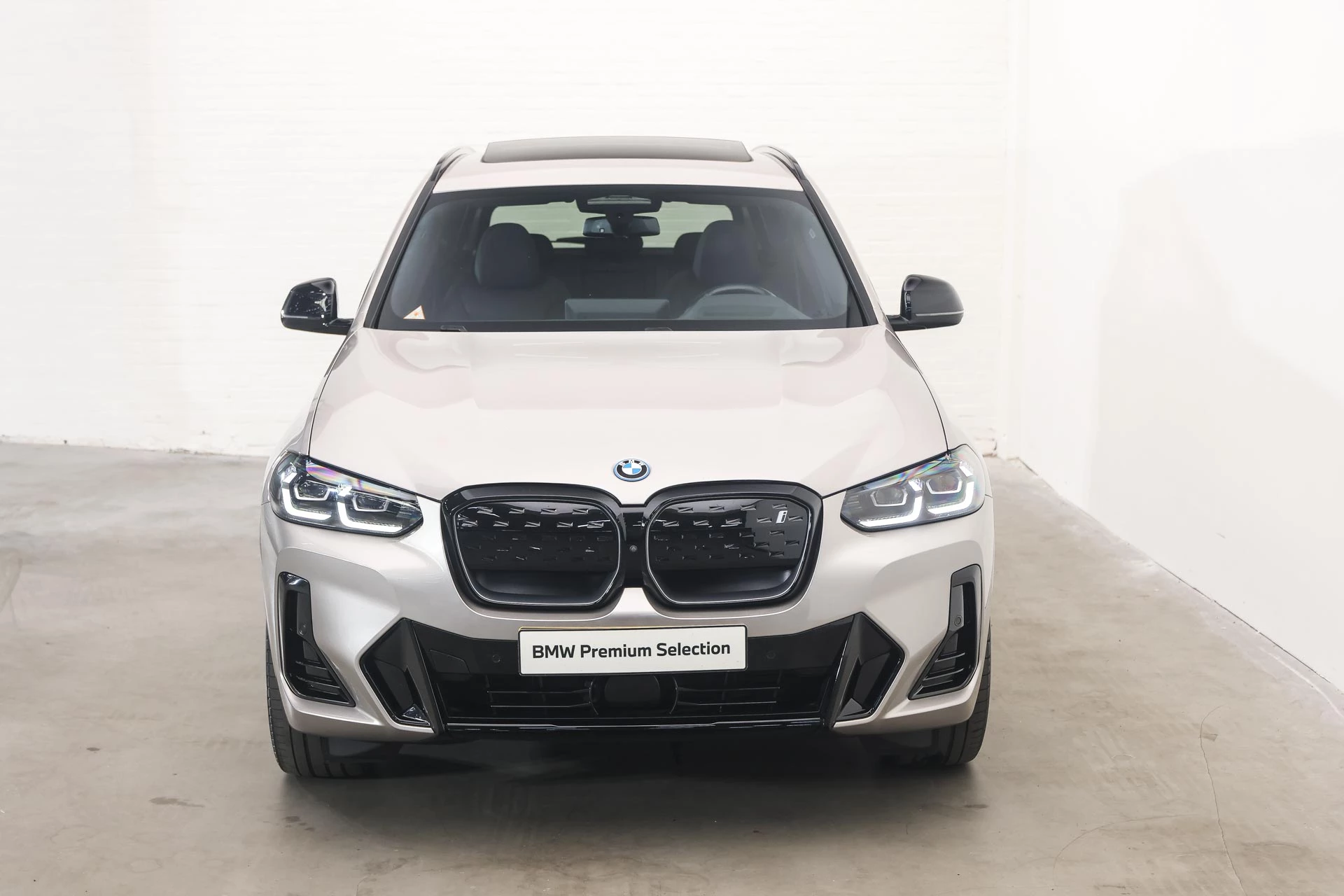 Hoofdafbeelding BMW iX3
