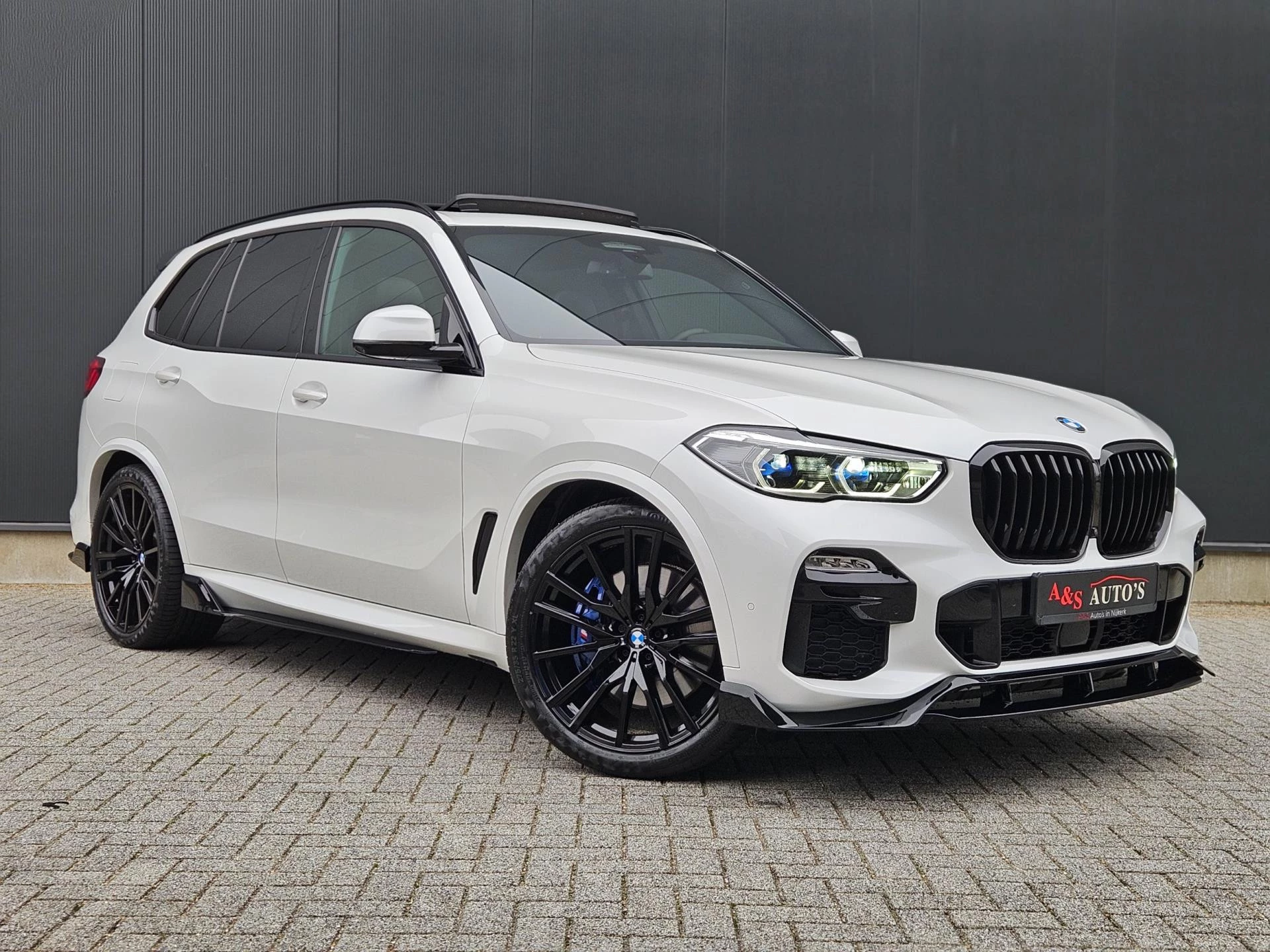 Hoofdafbeelding BMW X5