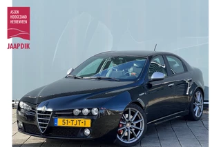 Alfa Romeo 159 BWJ 2012 | 1.7T 200PK TI Distinctive | LEDER/ALCANTARA | TREKHAAK | CLIMA | NAVI | CRUISE | STOELVERW |