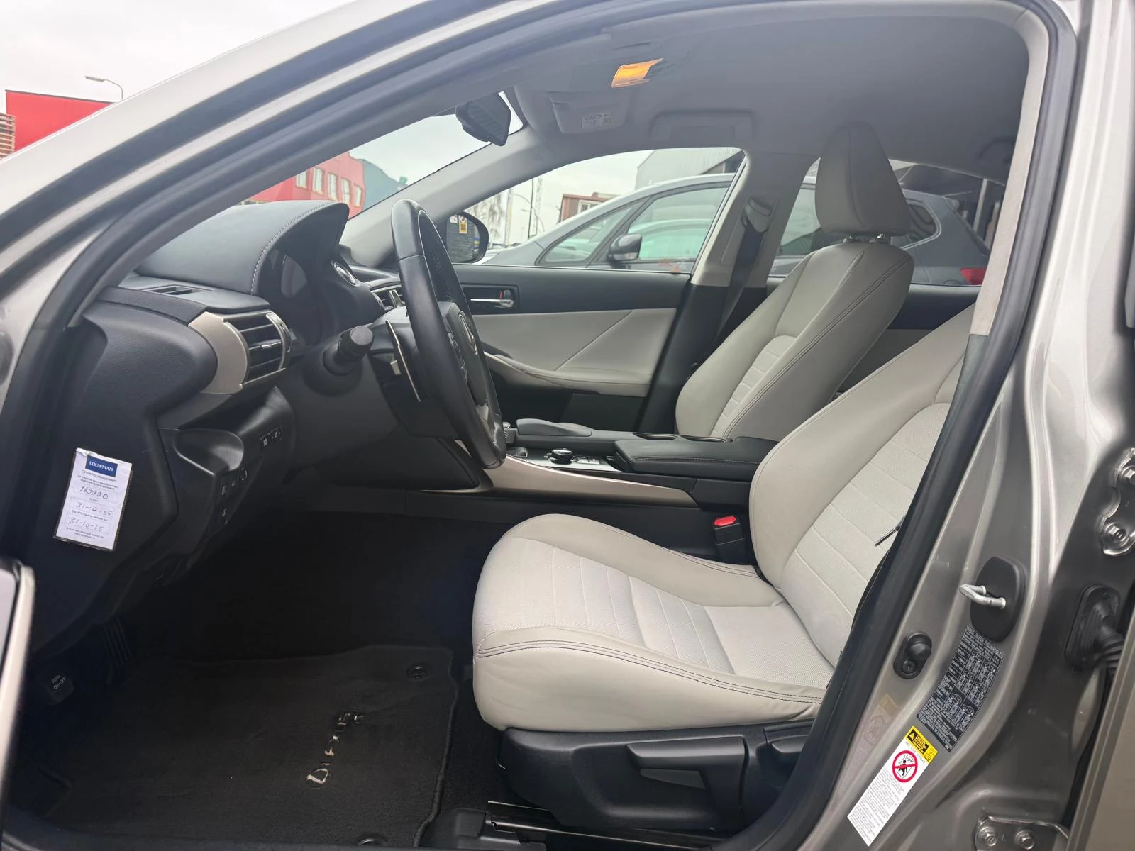 Hoofdafbeelding Lexus IS