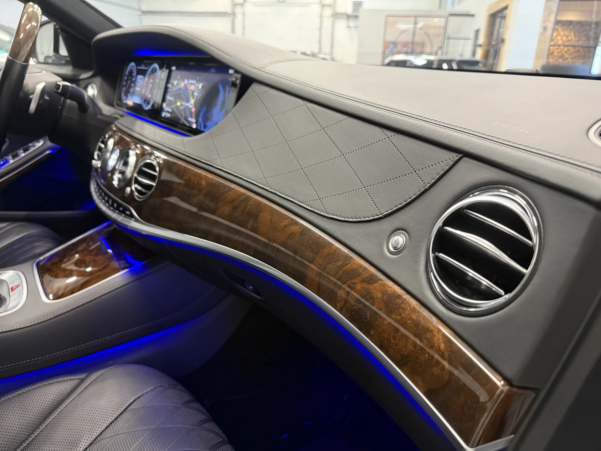 Hoofdafbeelding Mercedes-Benz S-Klasse