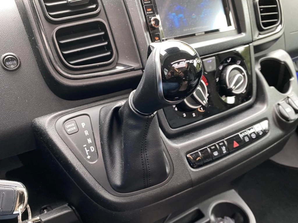 Hoofdafbeelding Adria Coral Supreme 670 Dc Queensbed E&p L