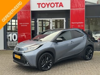 Toyota Aygo X PREMIUM AUTOMAAT JBL APPLE/ANDROID CAMERA 18"LM-VELGEN HALF-LEDER PRIVACY-GLASS STOELVERWARMING