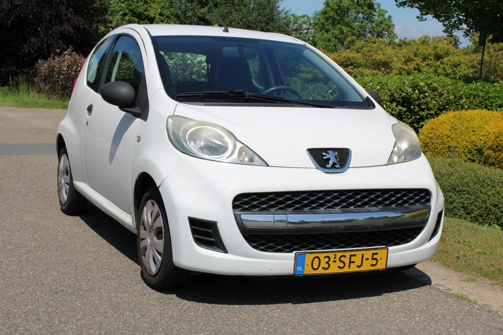 Hoofdafbeelding Peugeot 107