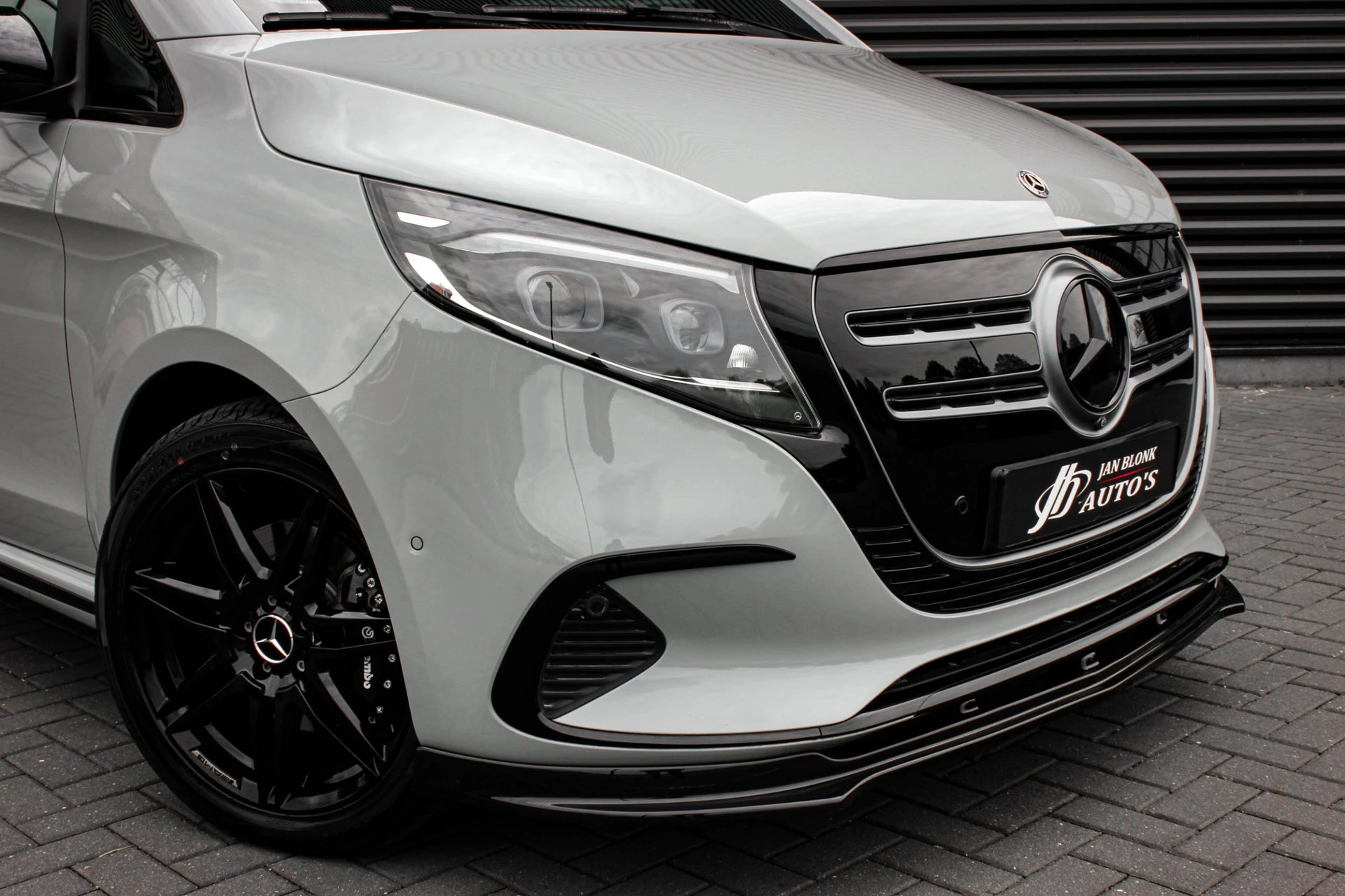 Hoofdafbeelding Mercedes-Benz EQV