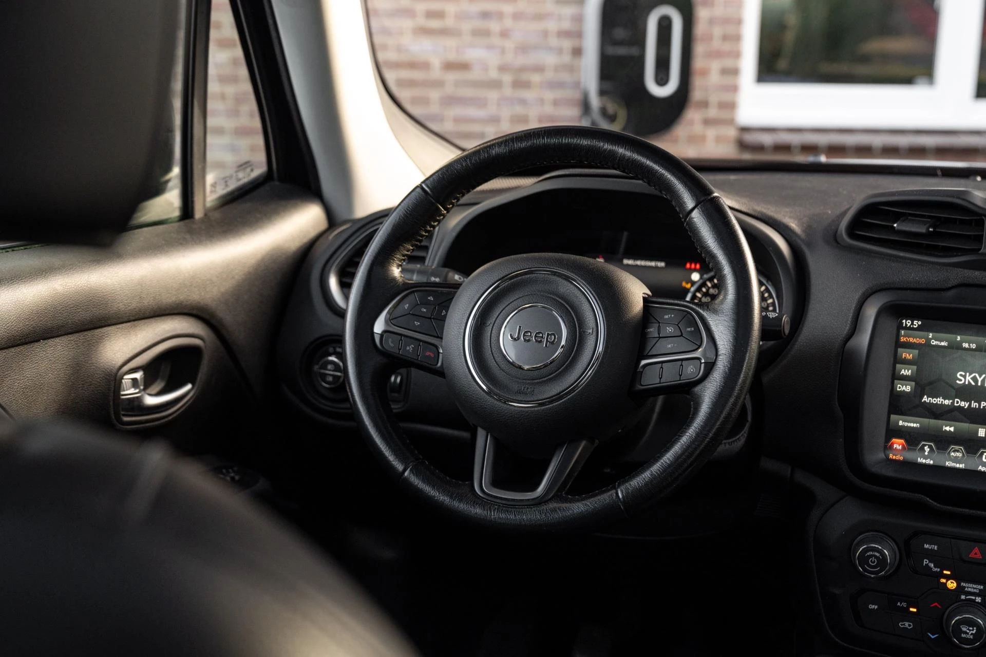 Hoofdafbeelding Jeep Renegade