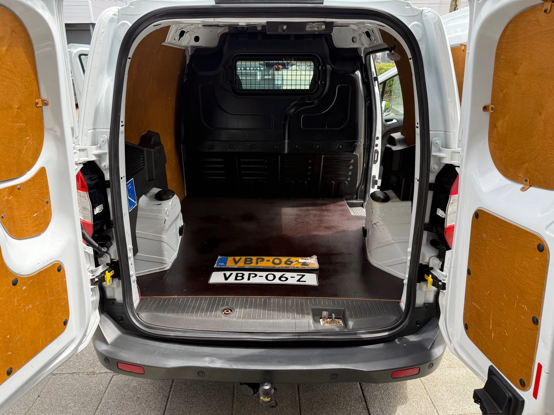 Hoofdafbeelding Ford Transit Courier