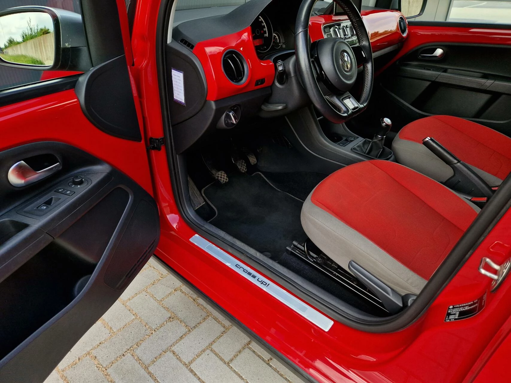 Hoofdafbeelding Volkswagen up!