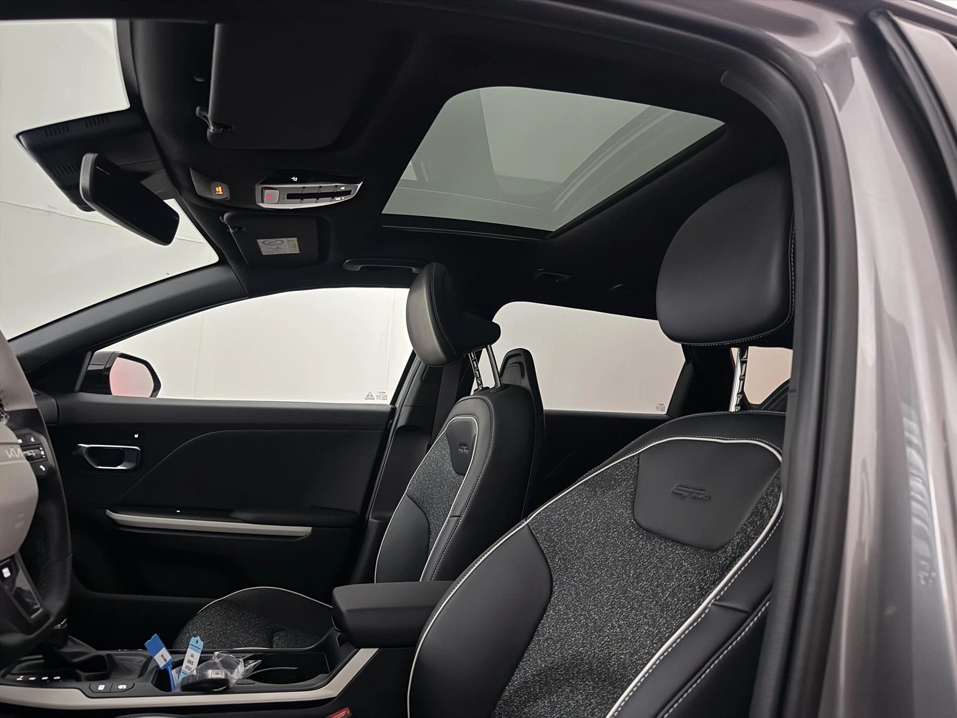 Hoofdafbeelding Kia K4