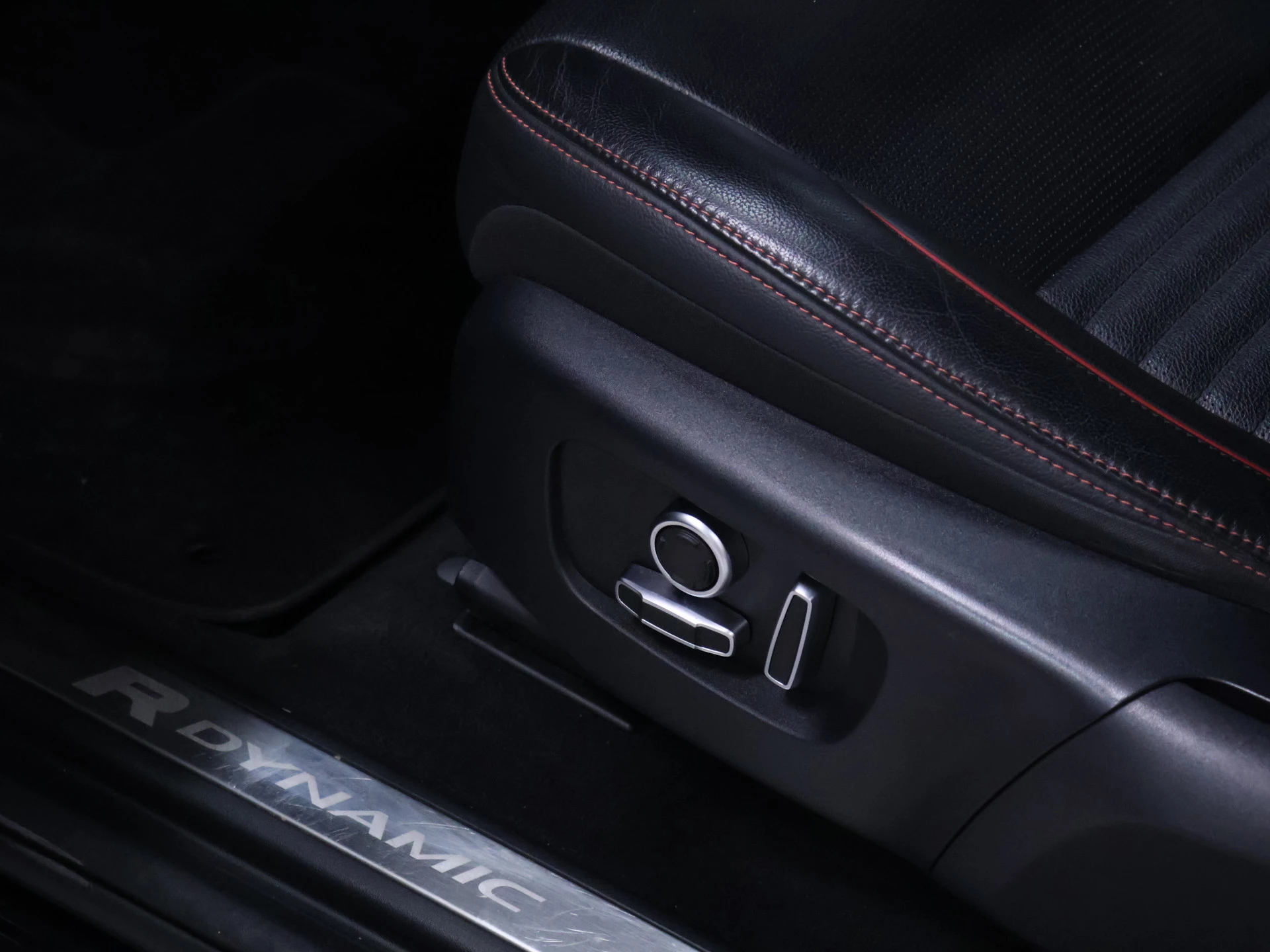 Hoofdafbeelding Land Rover Discovery Sport