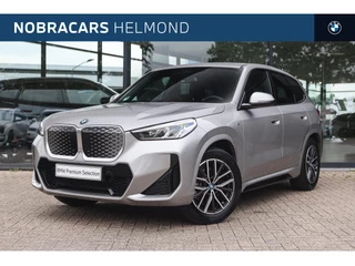 BMW iX1 xDrive30 M Sport / Sportstoelen / Achteruitrijcamera / M Adaptief onderstel / Stoelverwarming /