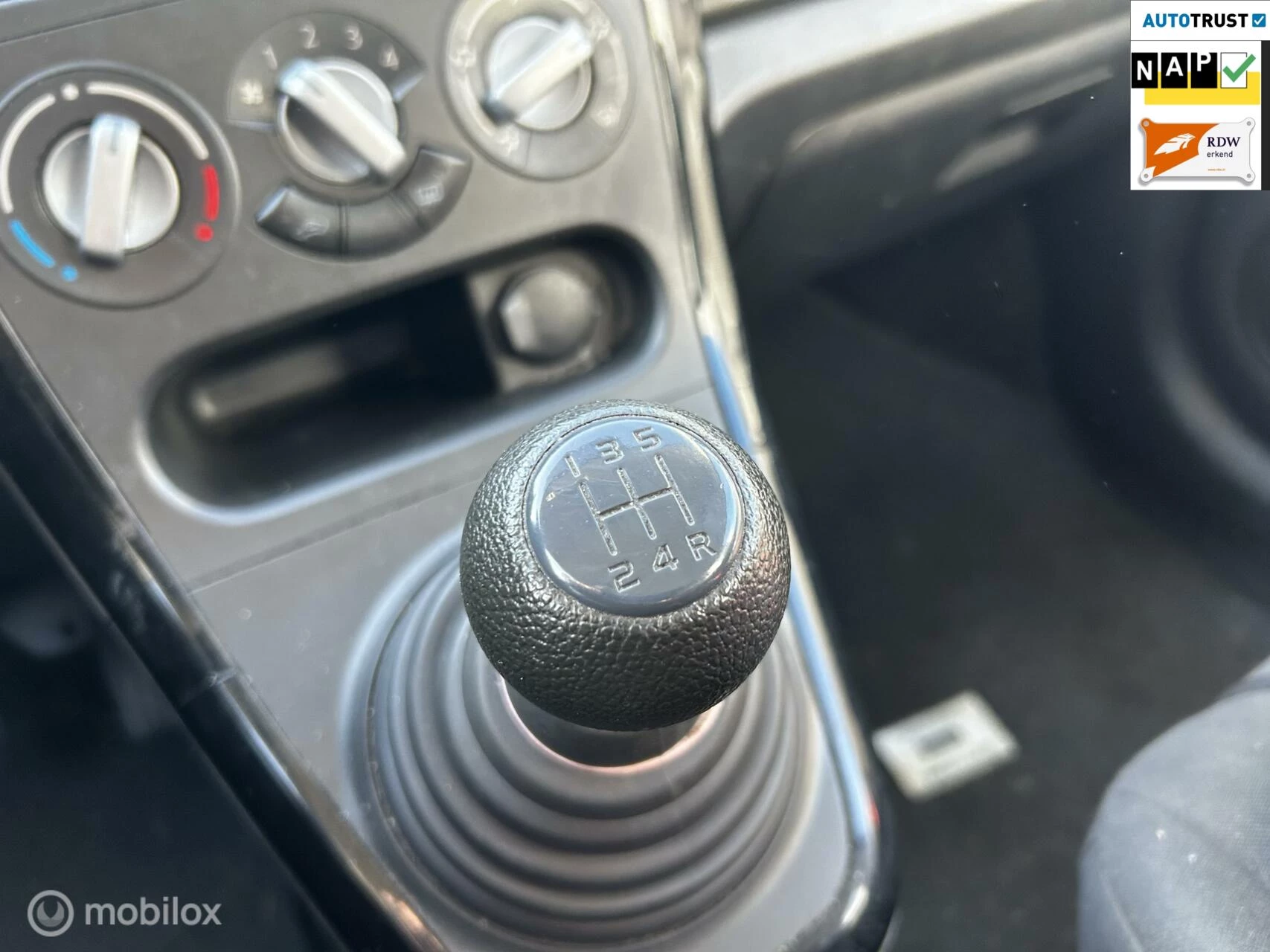 Hoofdafbeelding Opel Agila