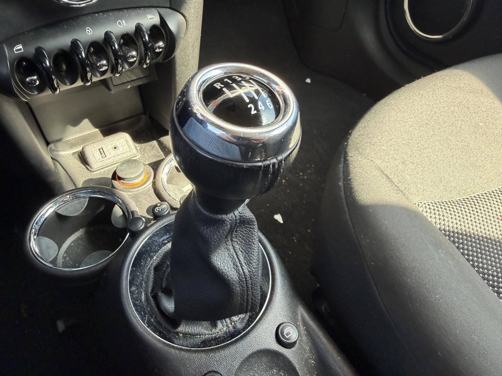 Hoofdafbeelding MINI One