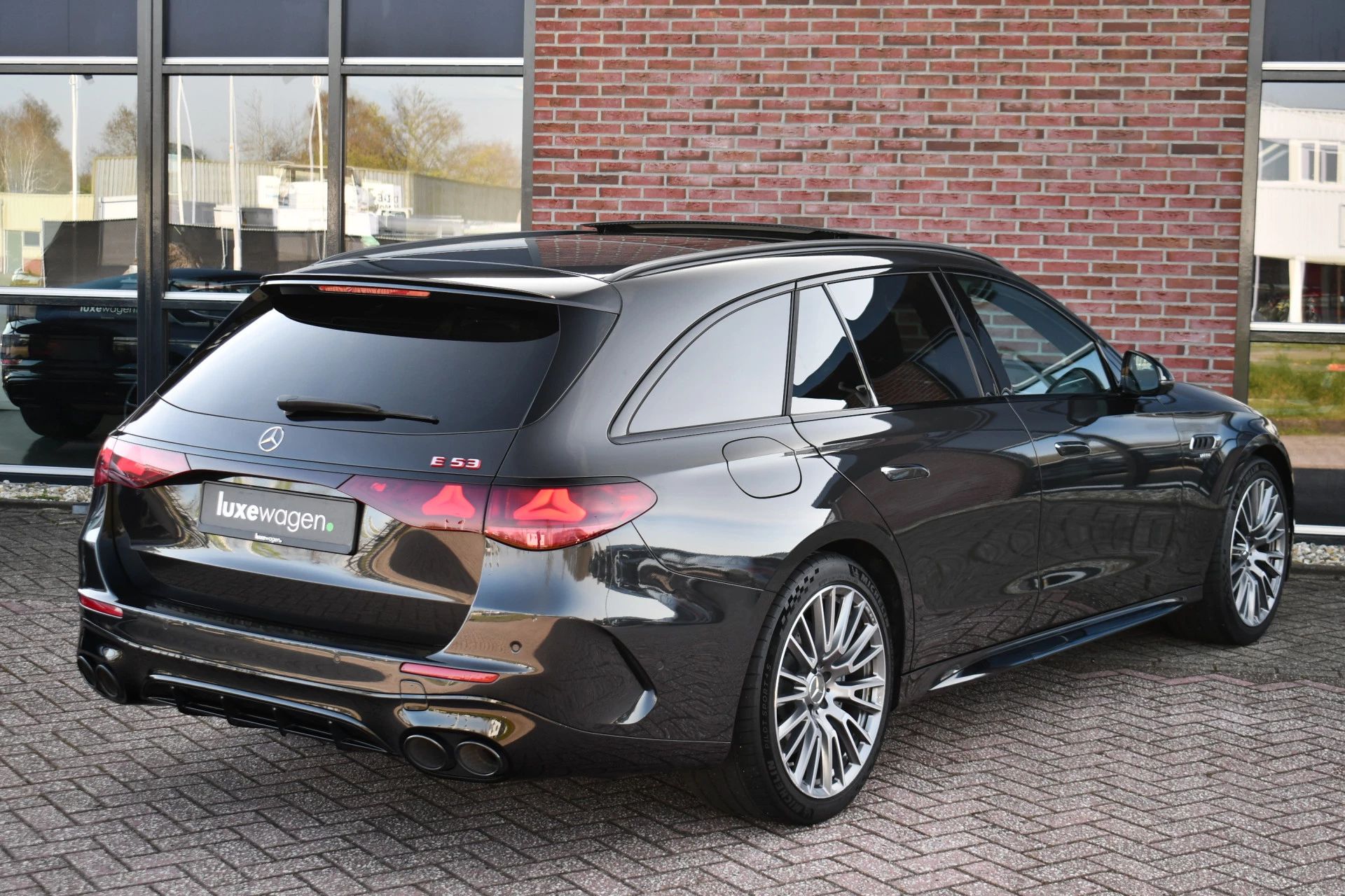 Hoofdafbeelding Mercedes-Benz E-Klasse