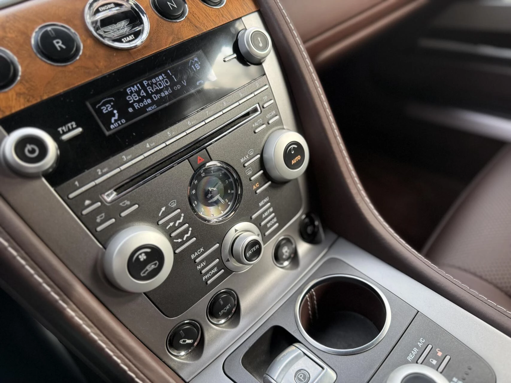 Hoofdafbeelding Aston Martin Rapide