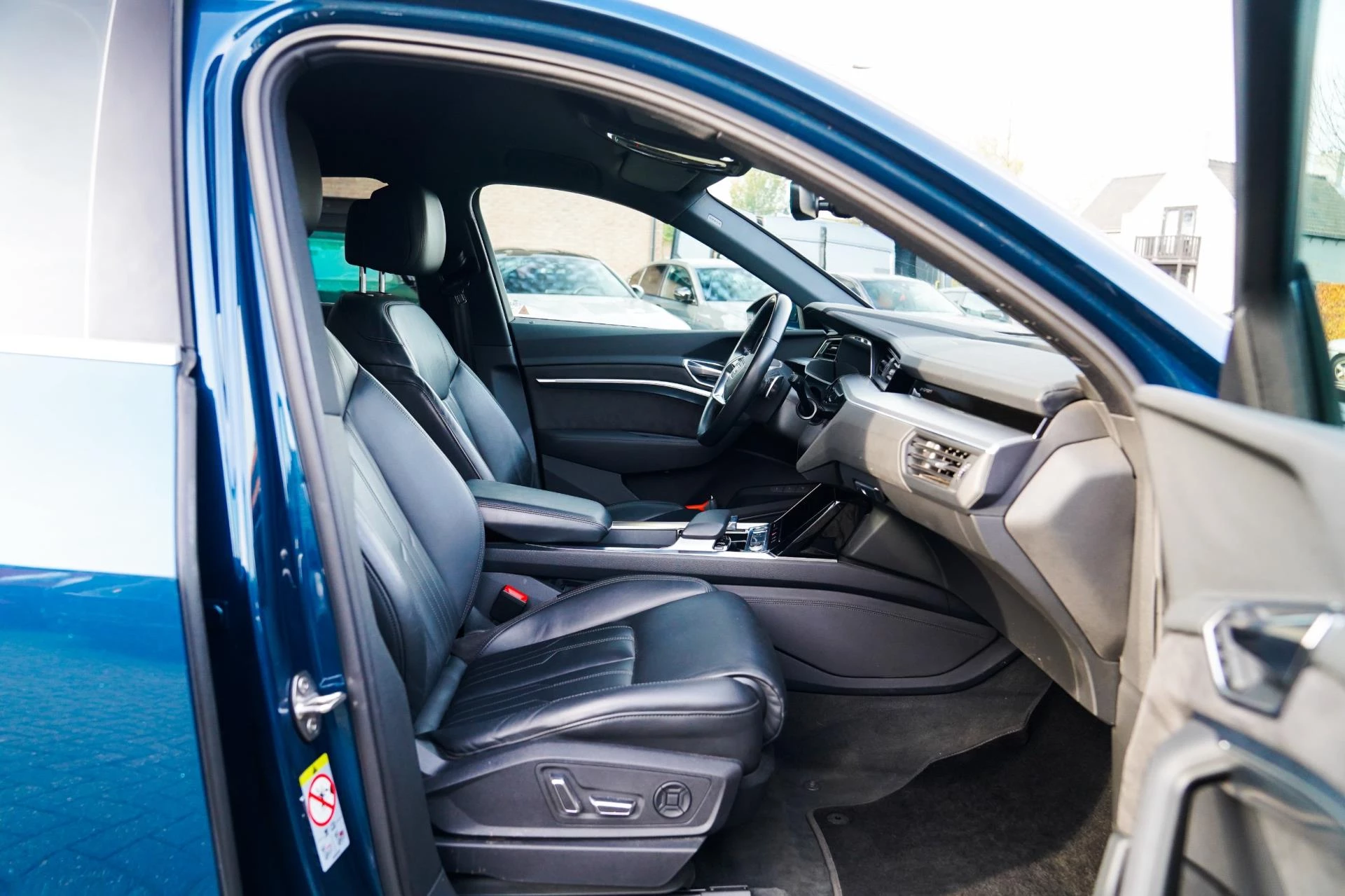 Hoofdafbeelding Audi e-tron