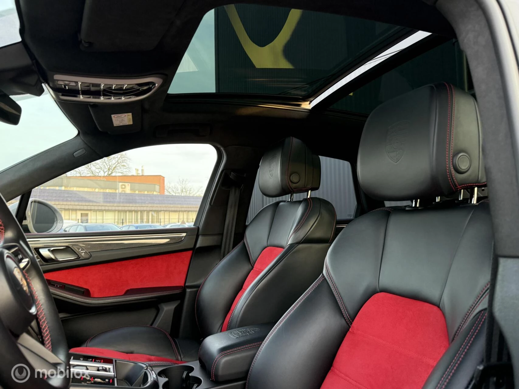 Hoofdafbeelding Porsche Macan