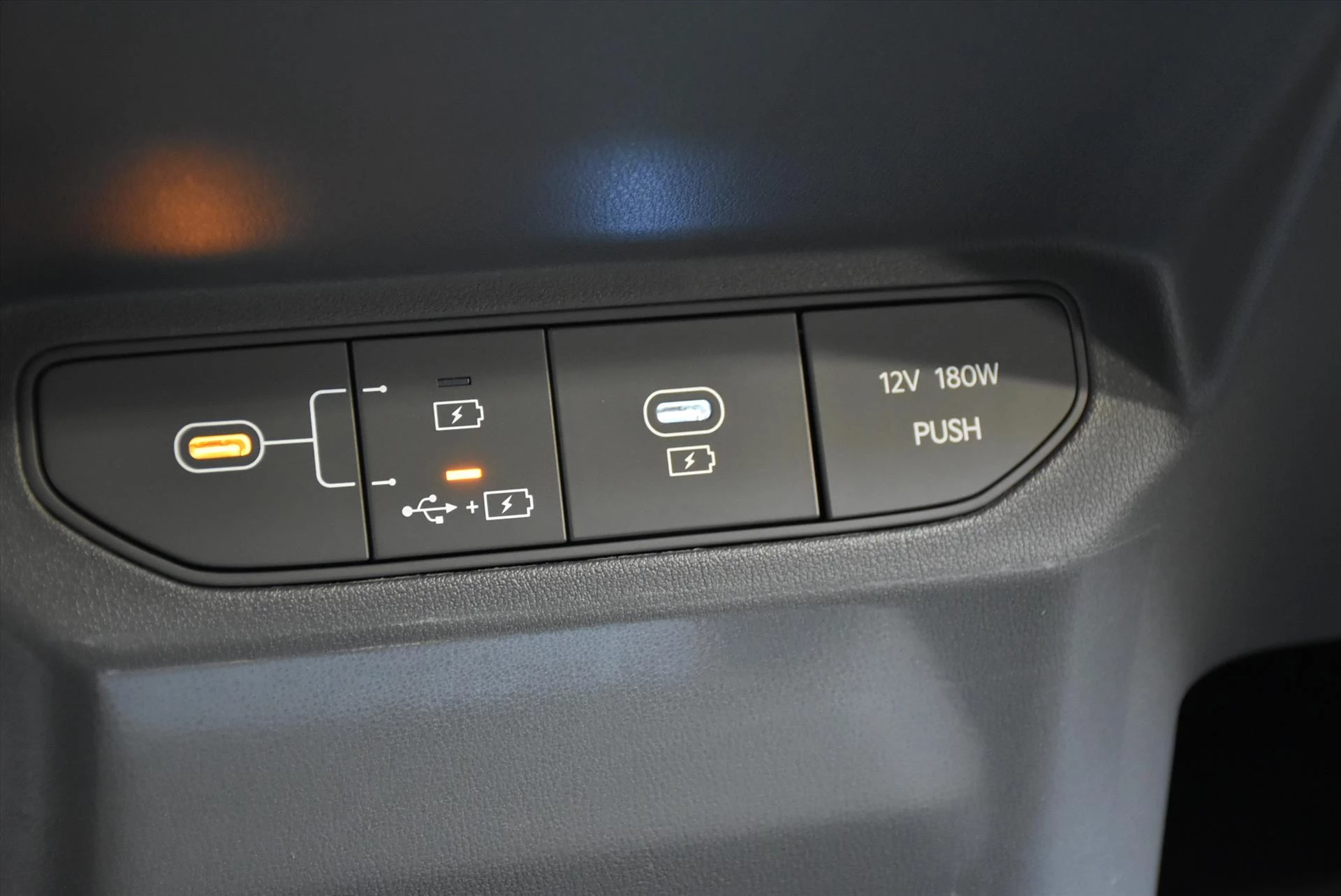 Hoofdafbeelding Kia EV3