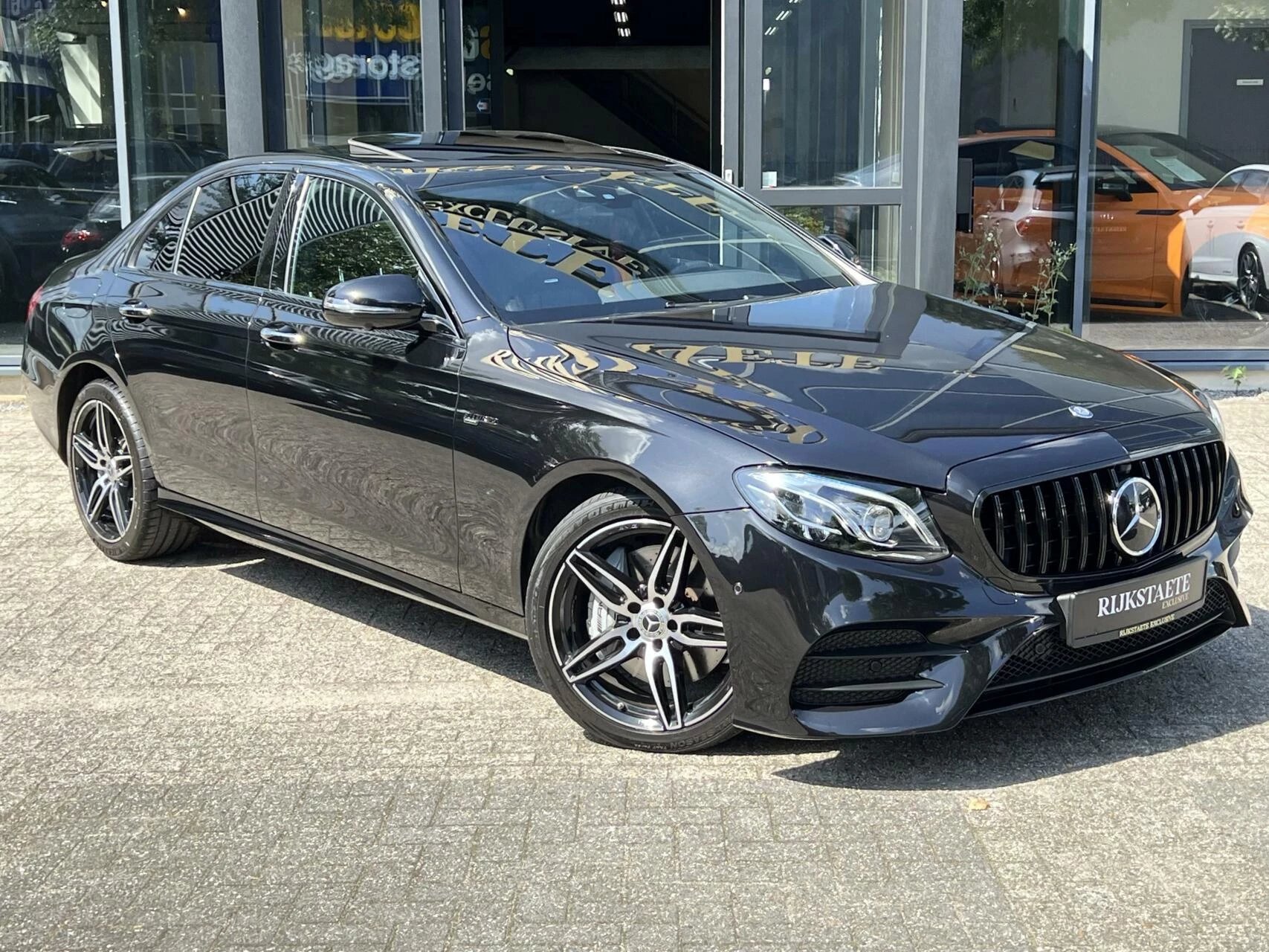 Hoofdafbeelding Mercedes-Benz E-Klasse