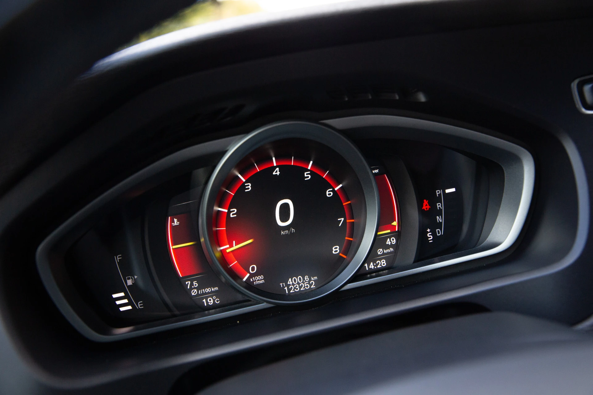 Hoofdafbeelding Volvo V40