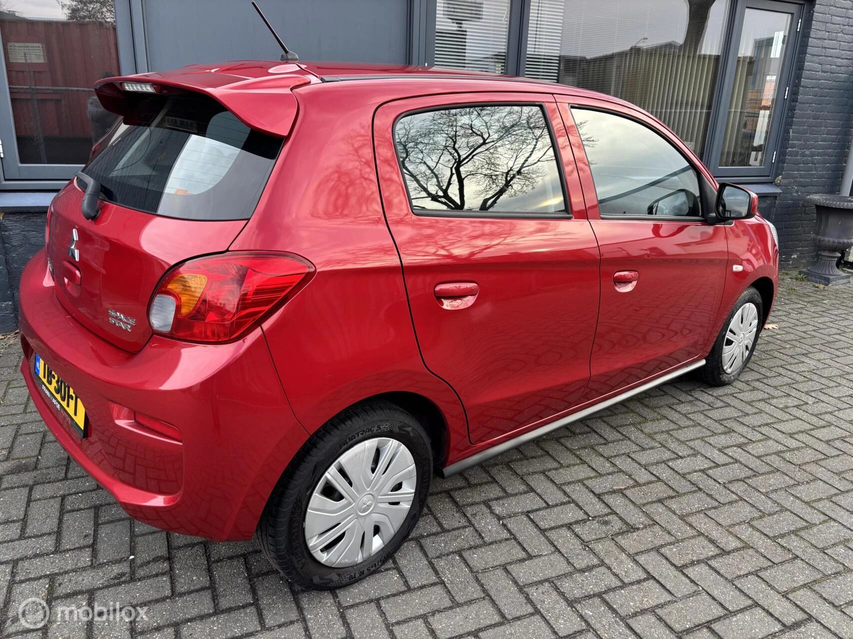 Hoofdafbeelding Mitsubishi Space Star