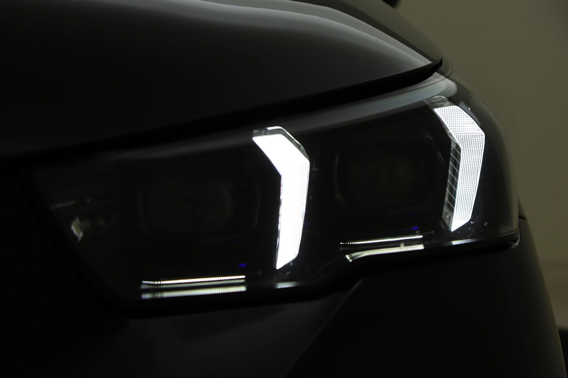 Hoofdafbeelding BMW i5