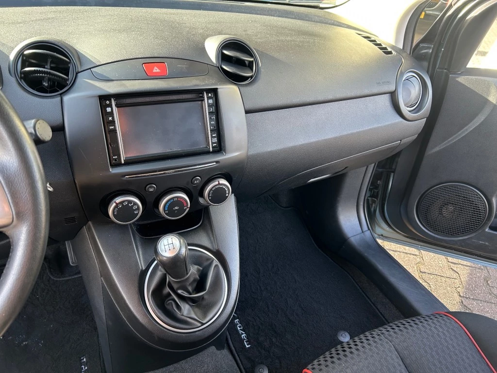 Hoofdafbeelding Mazda 2