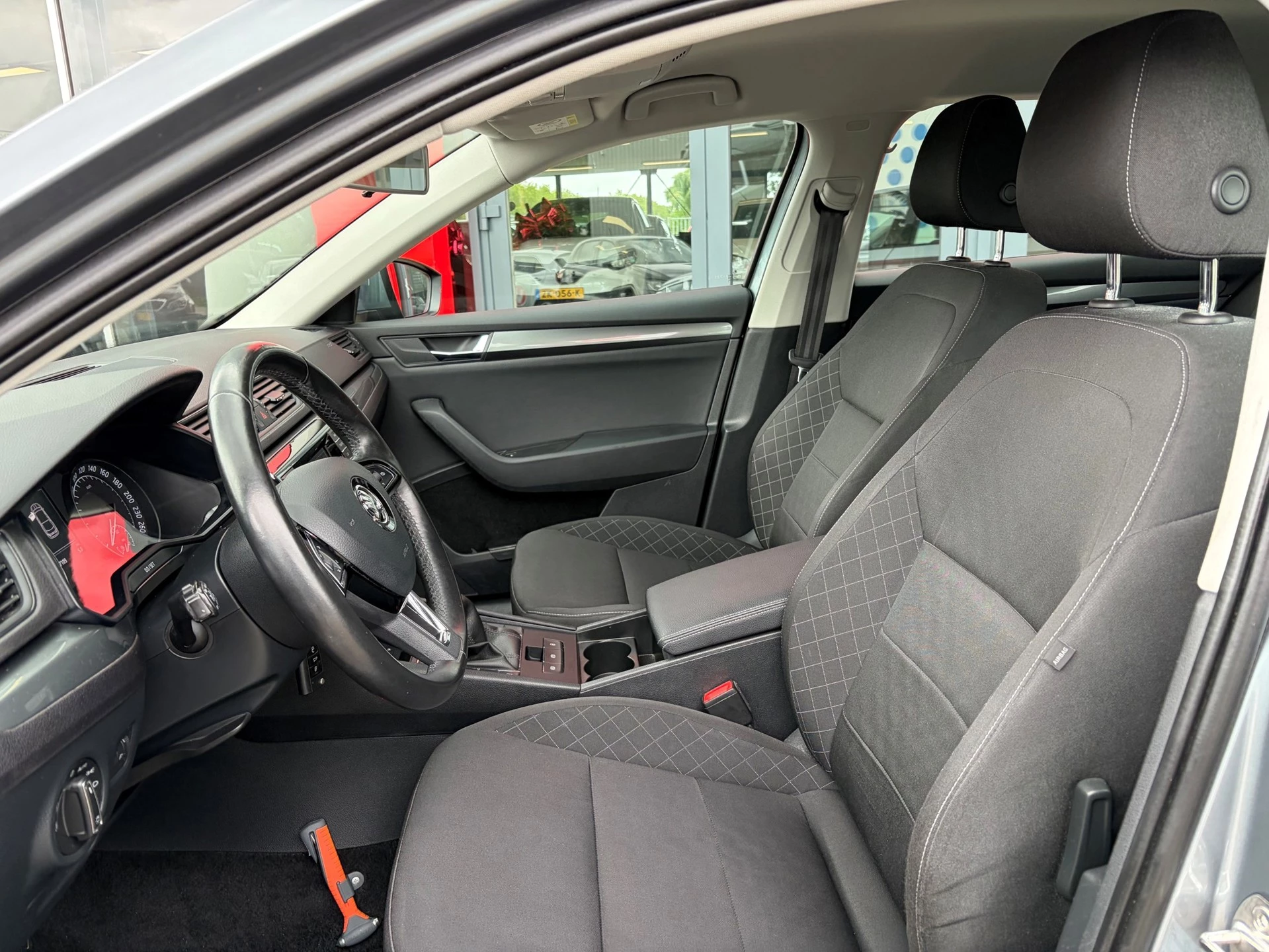 Hoofdafbeelding Škoda Superb